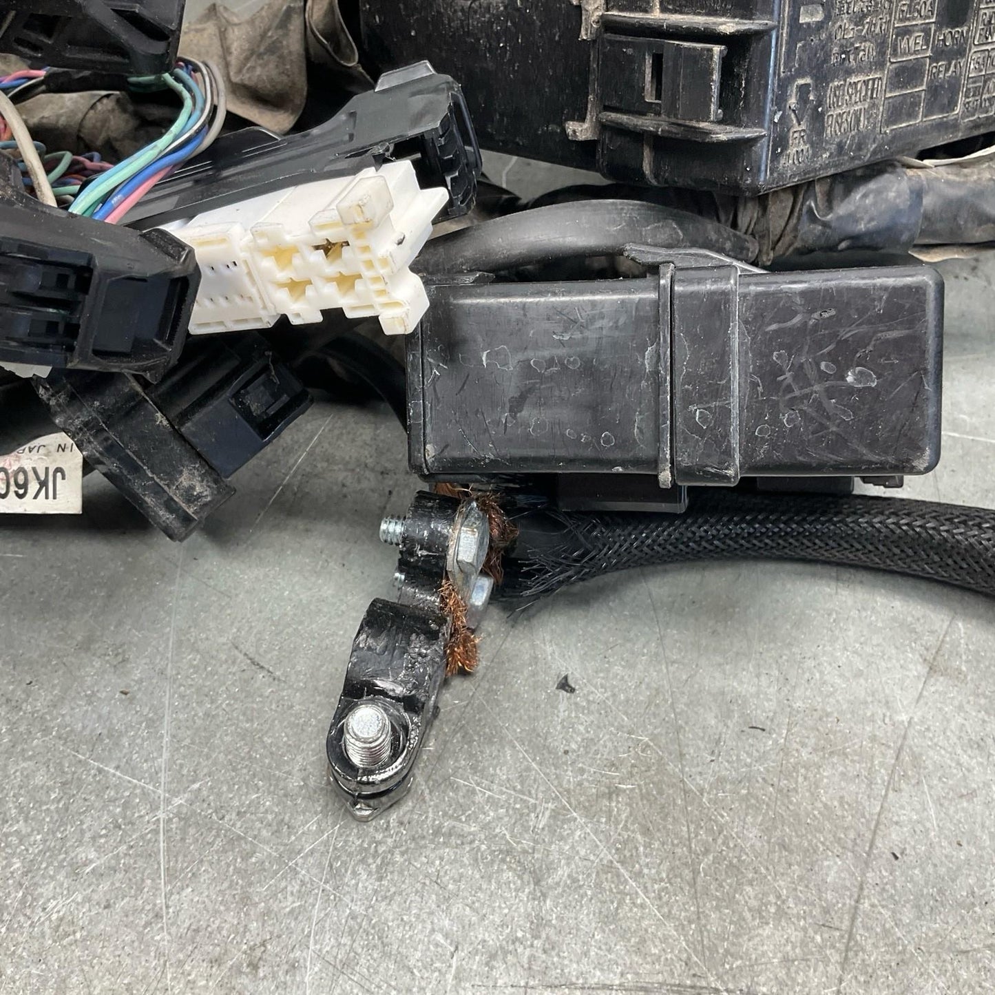 08-10 Infiniti G35 G37 VQ37VHR Auto Engine Bay Wire Harness 240121NC0B OEM IPG