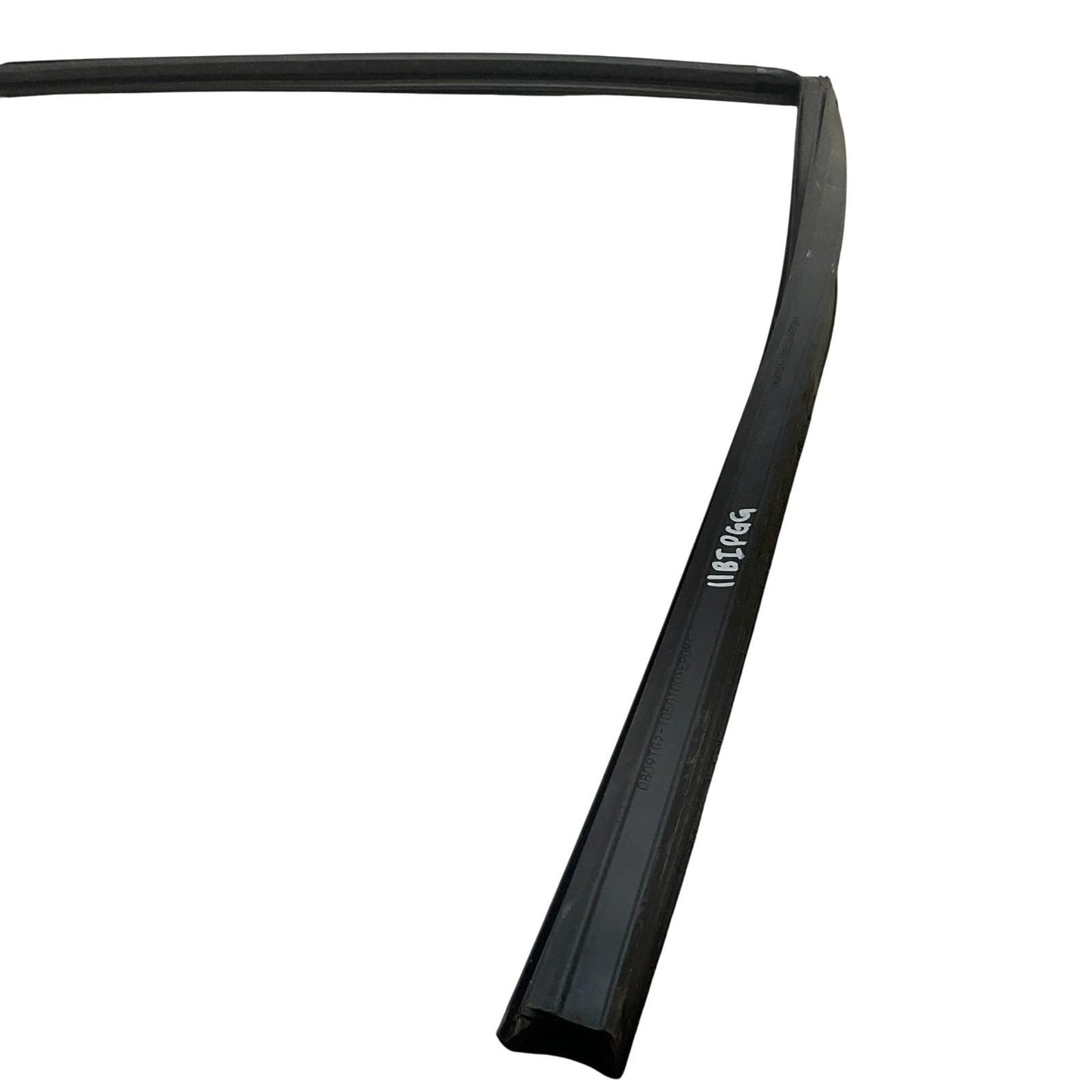 07-12 Infiniti G35 G37 Rear LH Sedan Door Glass Weatherstrip 82331JK00A OEM IPG