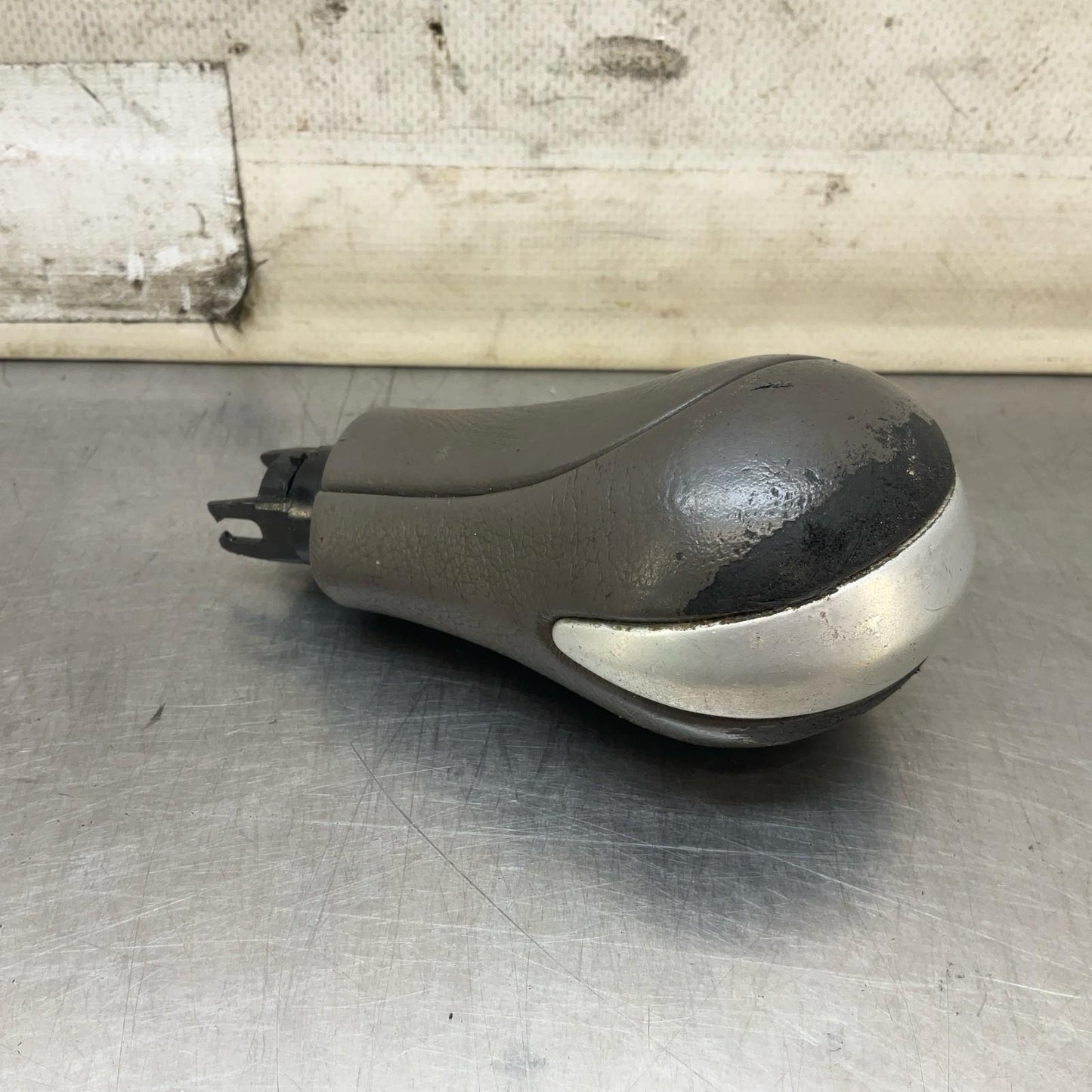 08-11 Infiniti G25 G35 G37 Automatic Shifter Knob 34910JK11A OEM Ipg