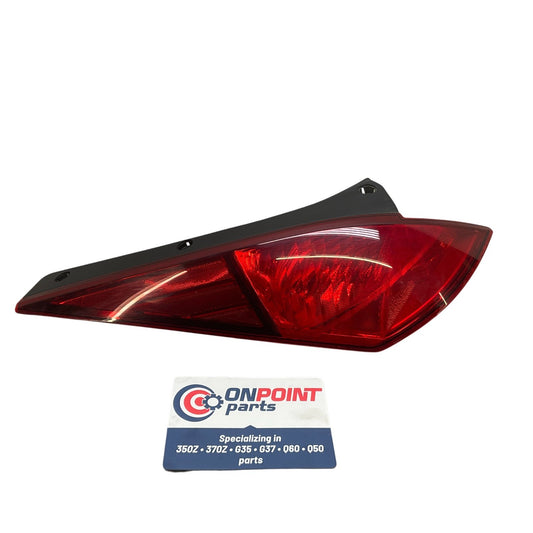 03-05 Nissan 350Z Driver Rear Tail Light Assembly 26555CD025 OEM Jbg