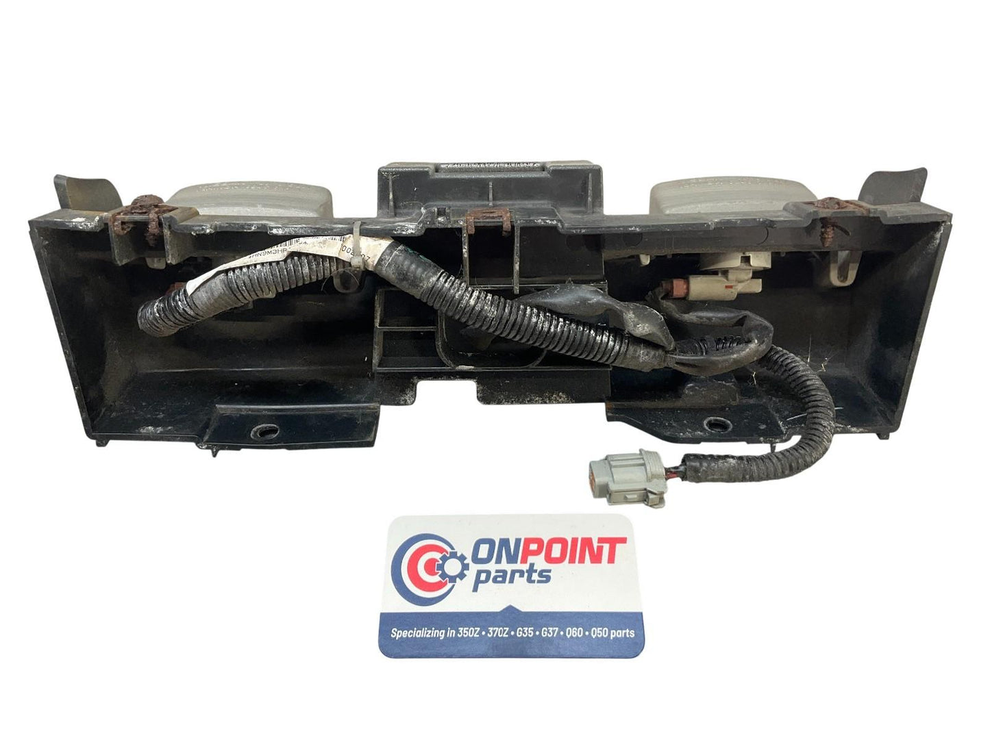 03-09 Nissan 350Z Rear License Plate Light Assembly 96252CD000 OEM Jbg - On Point Parts Inc