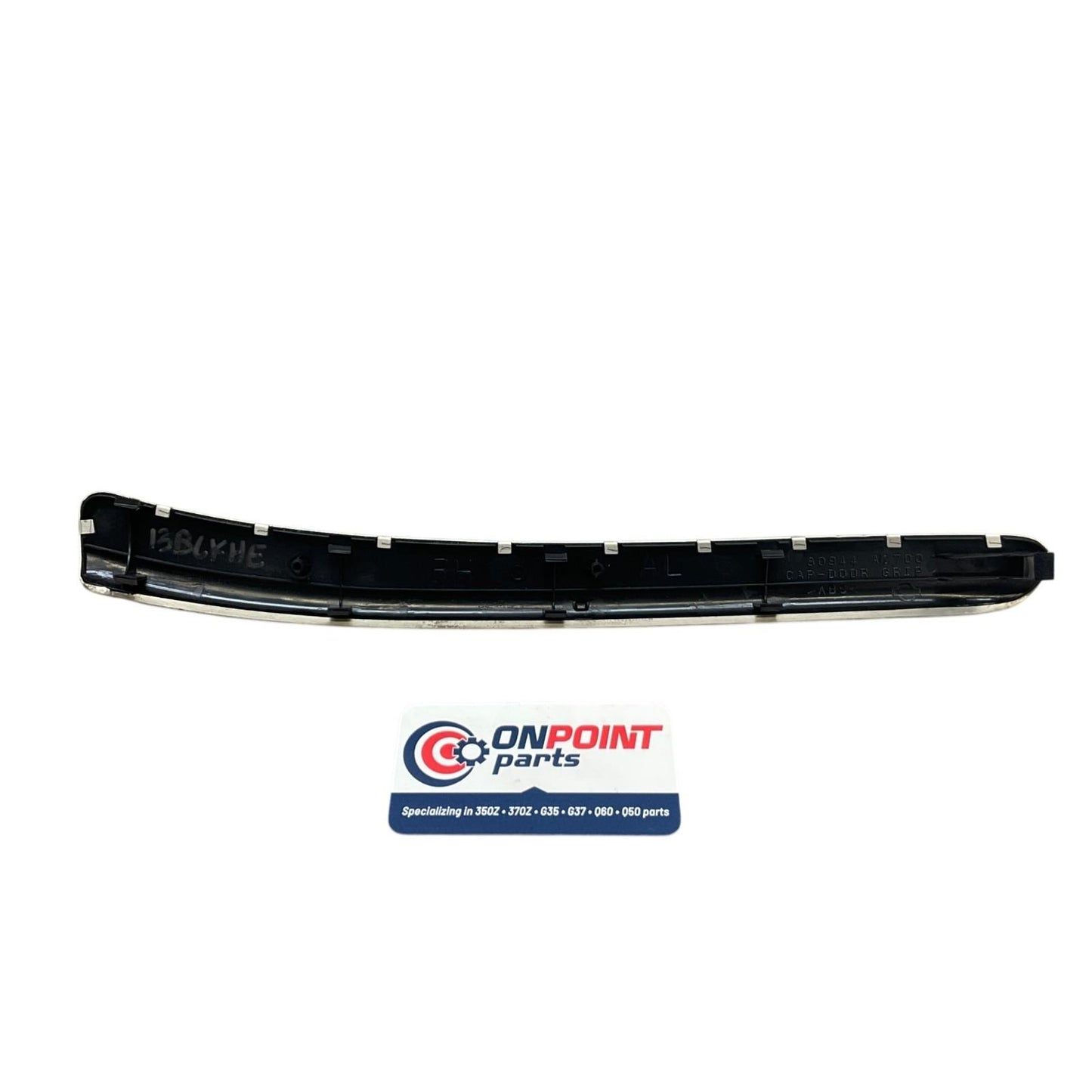 03-06 Infiniti G35 Sedan RH FR Door Panel Grab Handle Cover 80944AC700 OEM Ckh - On Point Parts Inc