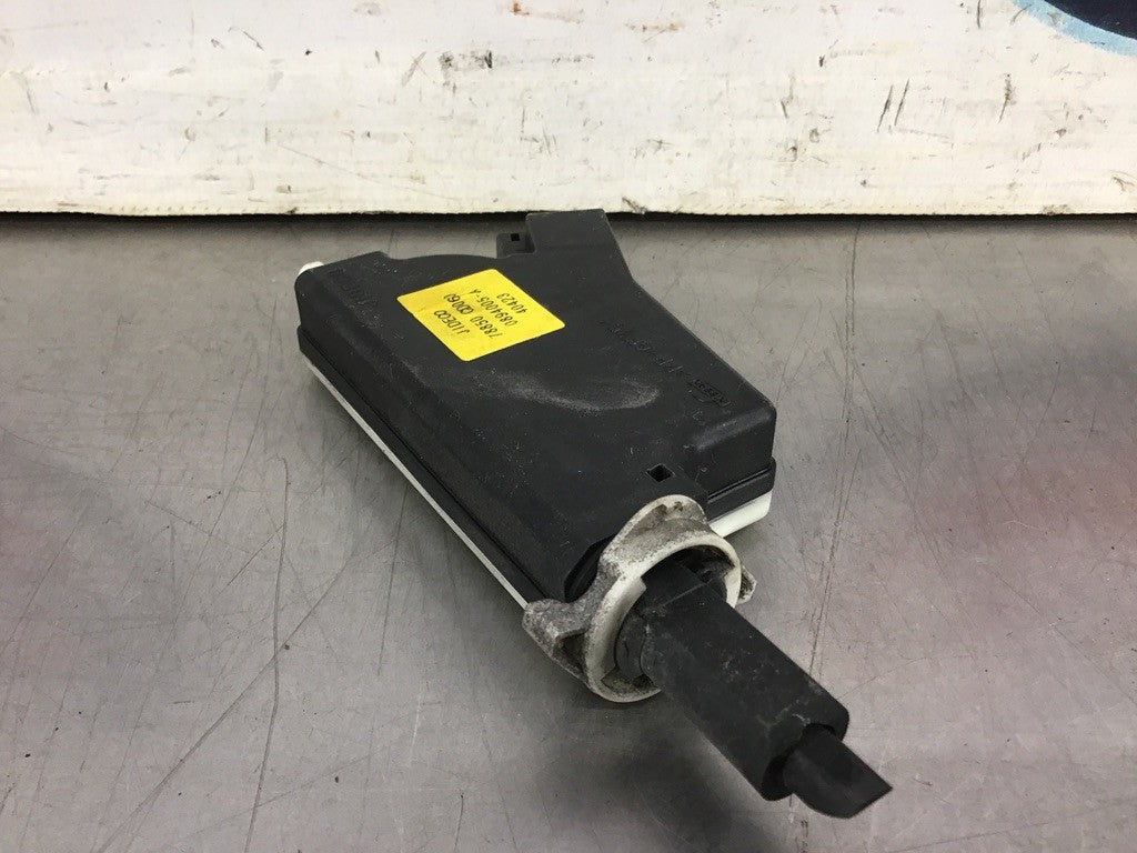 03-09 Nissan 350Z Gas Fuel Door Actuator 78850CD060 OEM 22BC3DE
