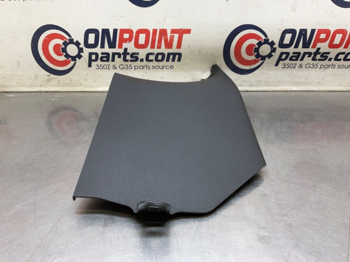 03-09 Nissan 350Z Passenger Right Front Lower Kick Panel 66900CD000 OEM 14BALFE