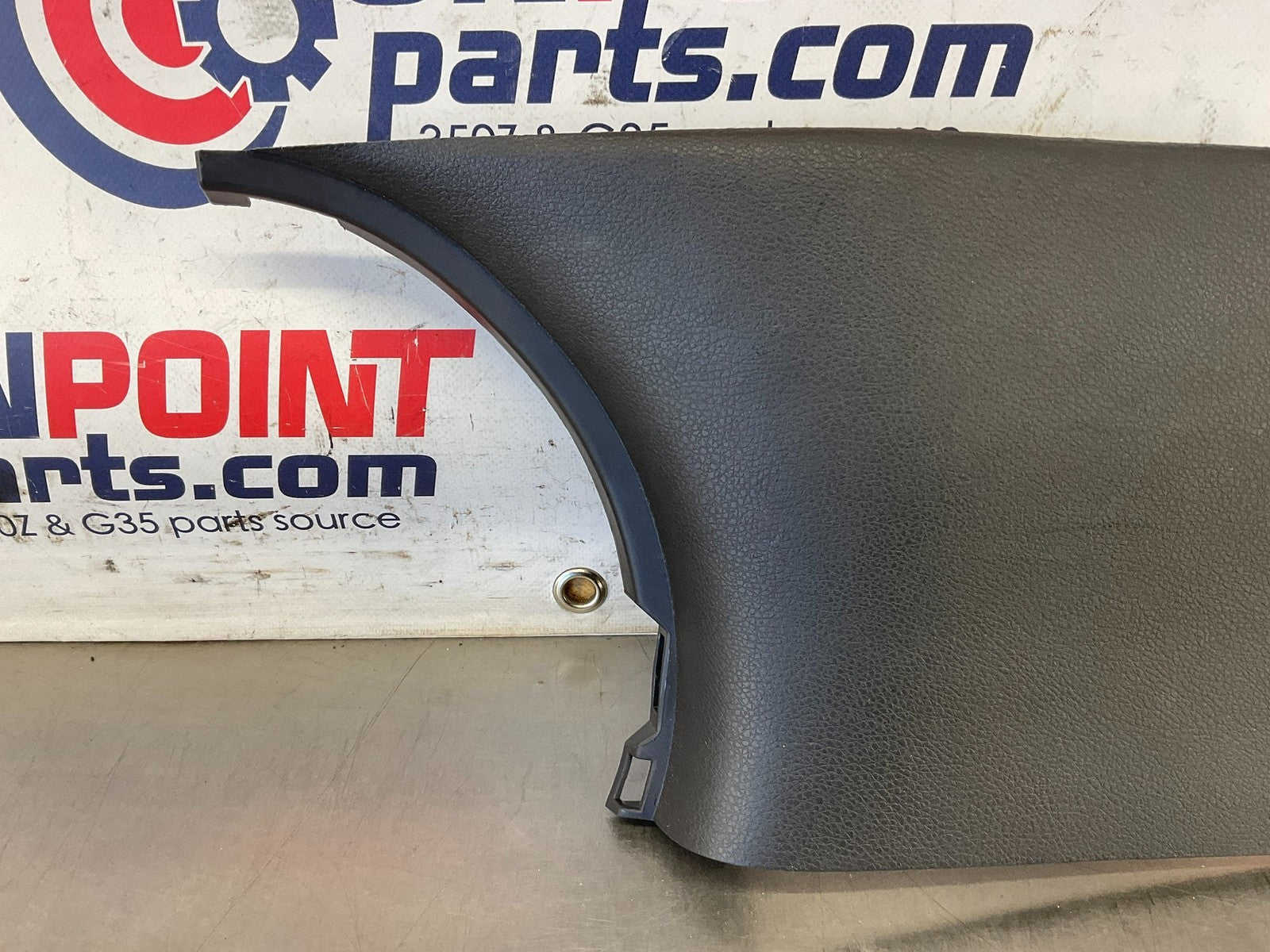 03-09 Nissan 350Z Passenger Right Lower Kick Panel Trim 66900CD00D OEM 25BCBEE