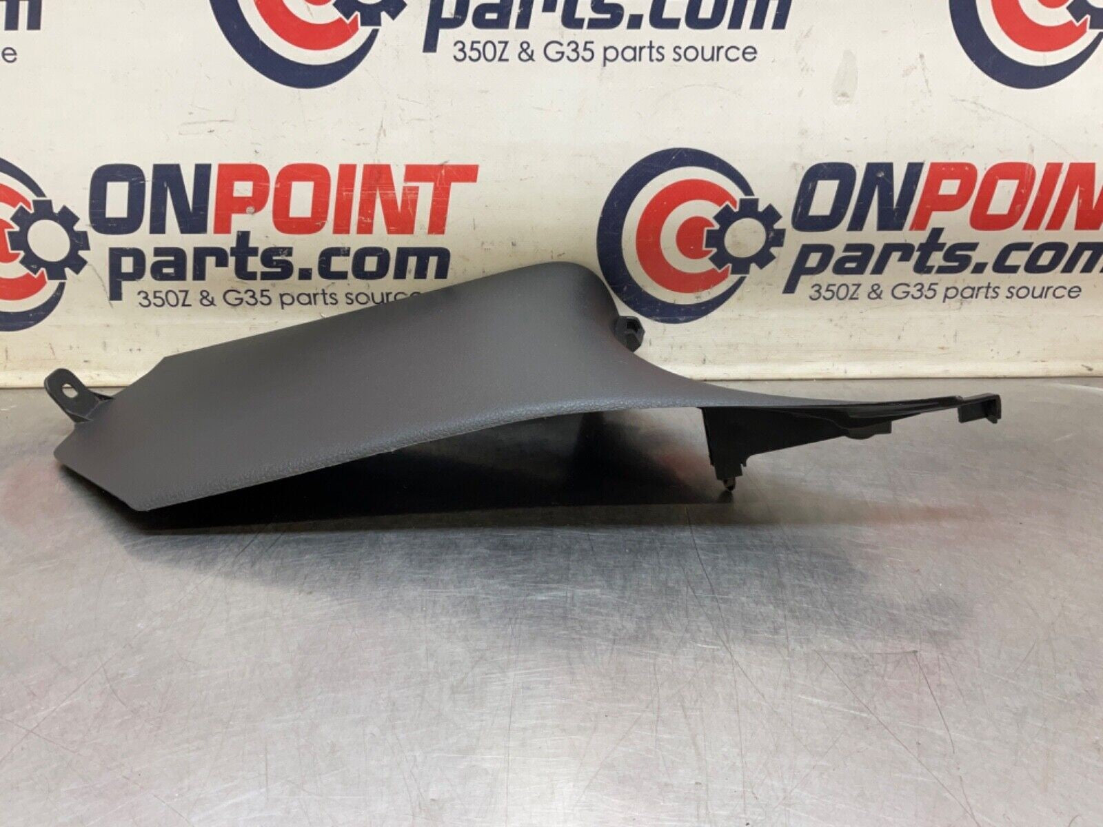 03-09 Nissan 350Z Passenger Right Front Lower Kick Panel 66900CD000 OEM 14BALFE