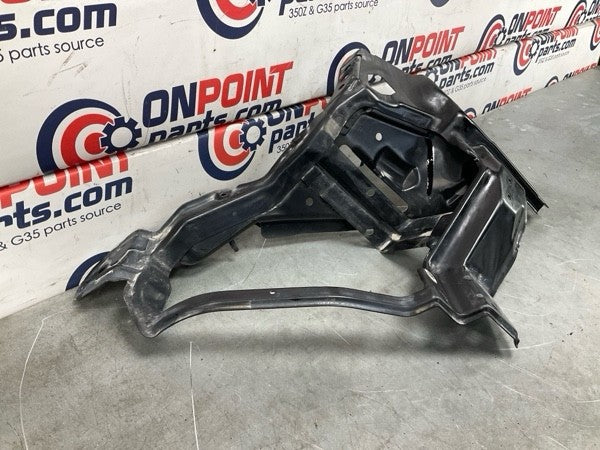 03-06 Nissan 350Z Passenger RH Front Headlight Basket Bracket 62520CD000 OEM bqg