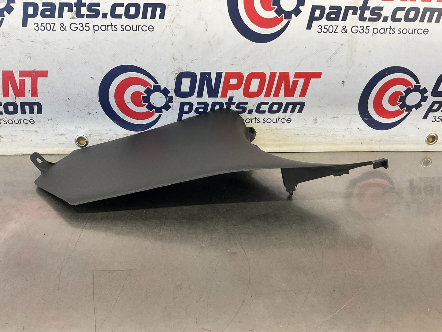 03-09 Nissan 350Z Passenger Right Lower Kick Panel Trim 66900CD00D OEM 25BCBEE