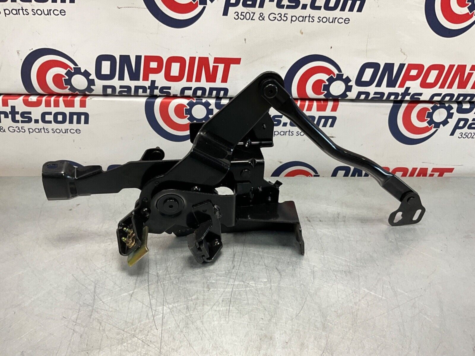 03-09 Nissan 350Z Convertible Right Tonneau Lid Lift Hinge 97294CE420 OEM HQE