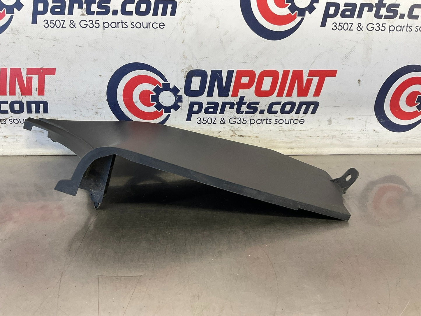 03-09 Nissan 350Z Passenger Right Lower Kick Panel Trim 66900CD00D OEM 25BCBEE