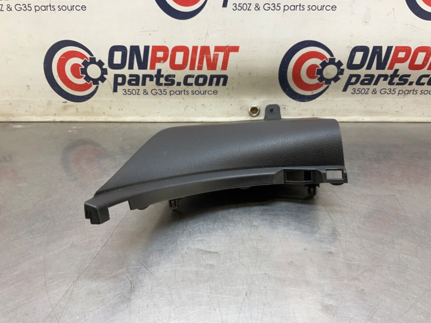 03-09 Nissan 350Z Passenger Right Front Lower Kick Panel 66900CD000 OEM 14BALFE