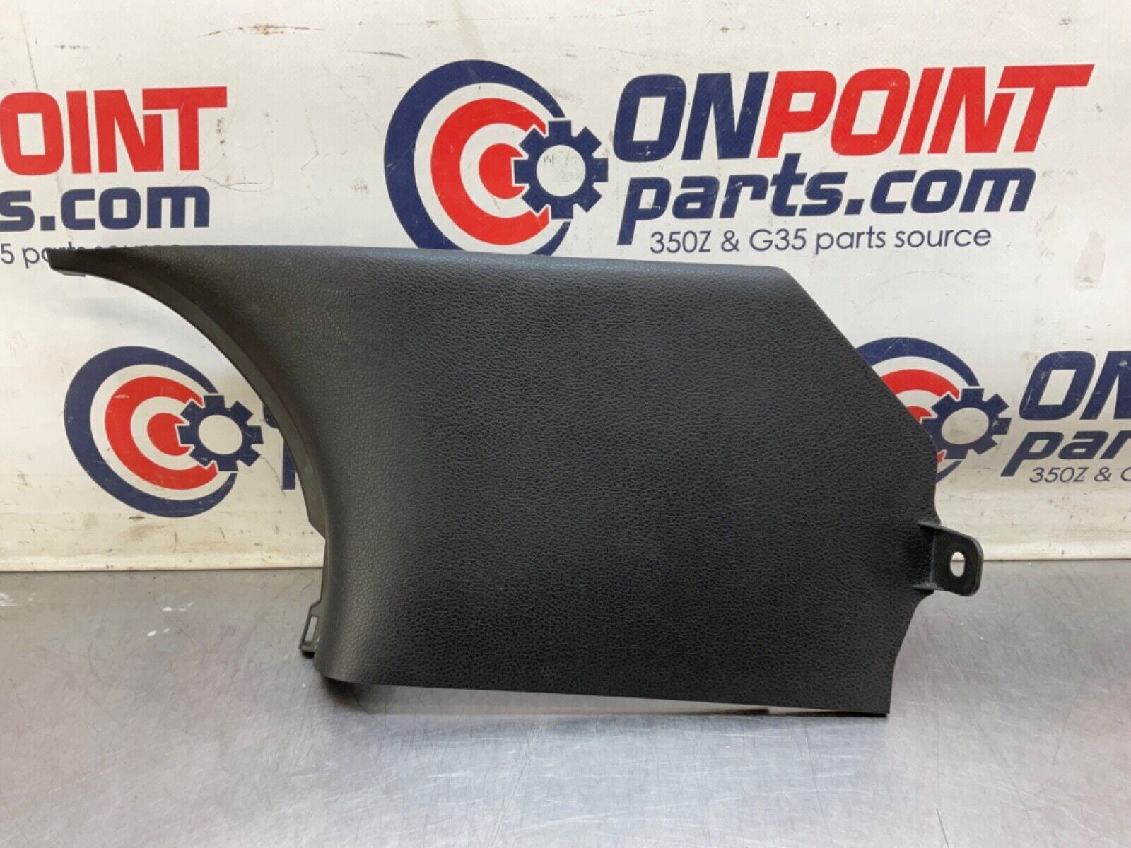 03-09 Nissan 350Z Passenger Right Front Lower Kick Panel 66900CD000 OEM 14BALFE