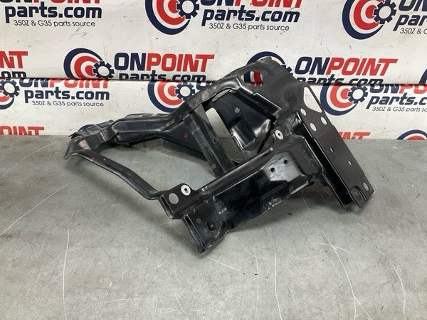 03-06 Nissan 350Z Passenger RH Front Headlight Basket Bracket 62520CD000 OEM bqg