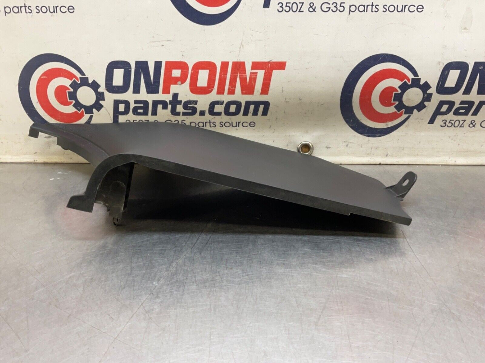 03-09 Nissan 350Z Passenger Right Front Lower Kick Panel 66900CD000 OEM 14BALFE