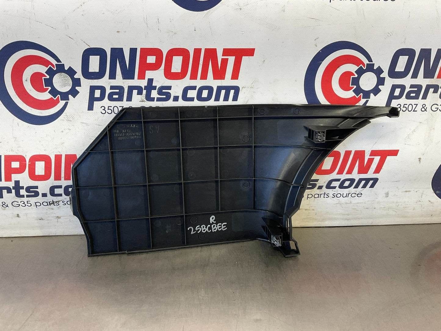 03-09 Nissan 350Z Passenger Right Lower Kick Panel Trim 66900CD00D OEM 25BCBEE