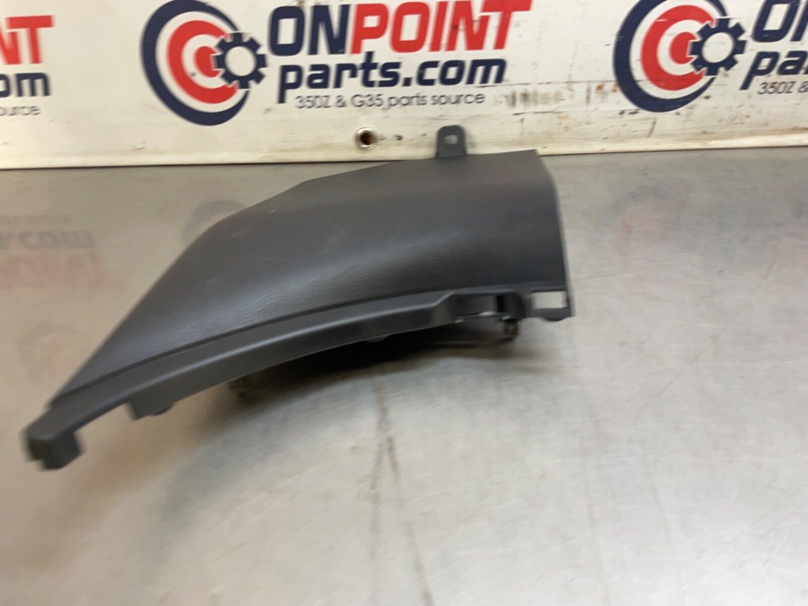 03-09 Nissan 350Z Passenger Right Lower Kick Panel 66900CD000 OEM 24BHQEE