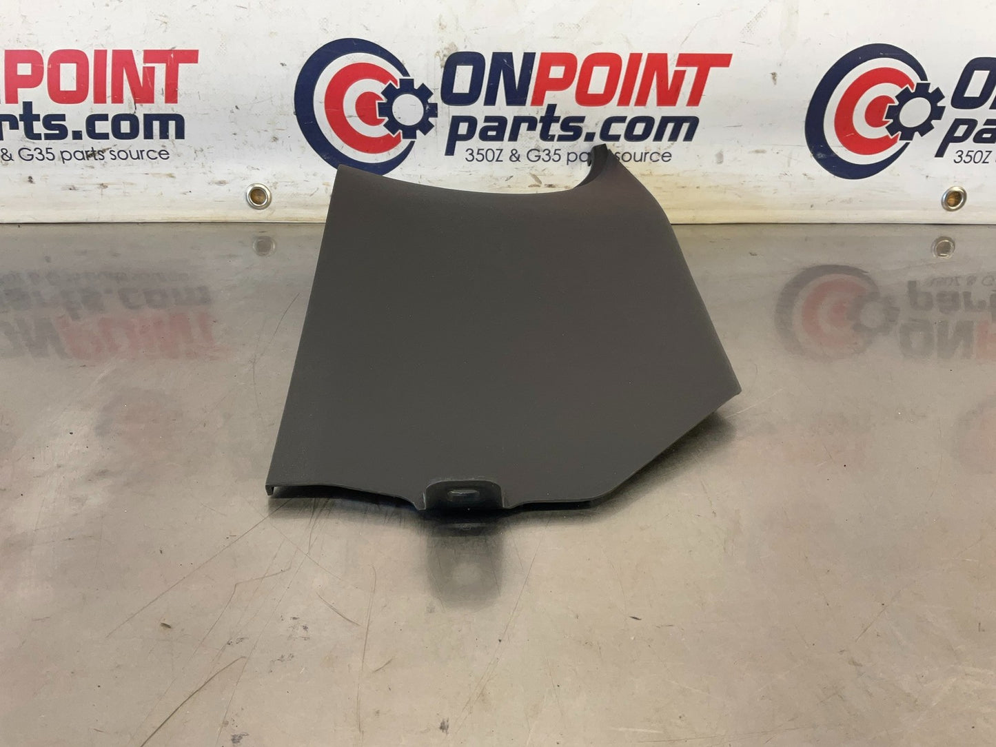 03-09 Nissan 350Z Passenger Right Lower Kick Panel Trim 66900CD00D OEM 25BCBEE