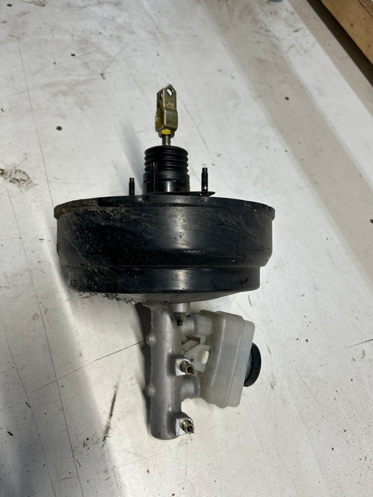 03-04 Nissan 350Z G35 Brake Booster With Master Cylinder 47210AM425 OEM - On Point Parts Inc