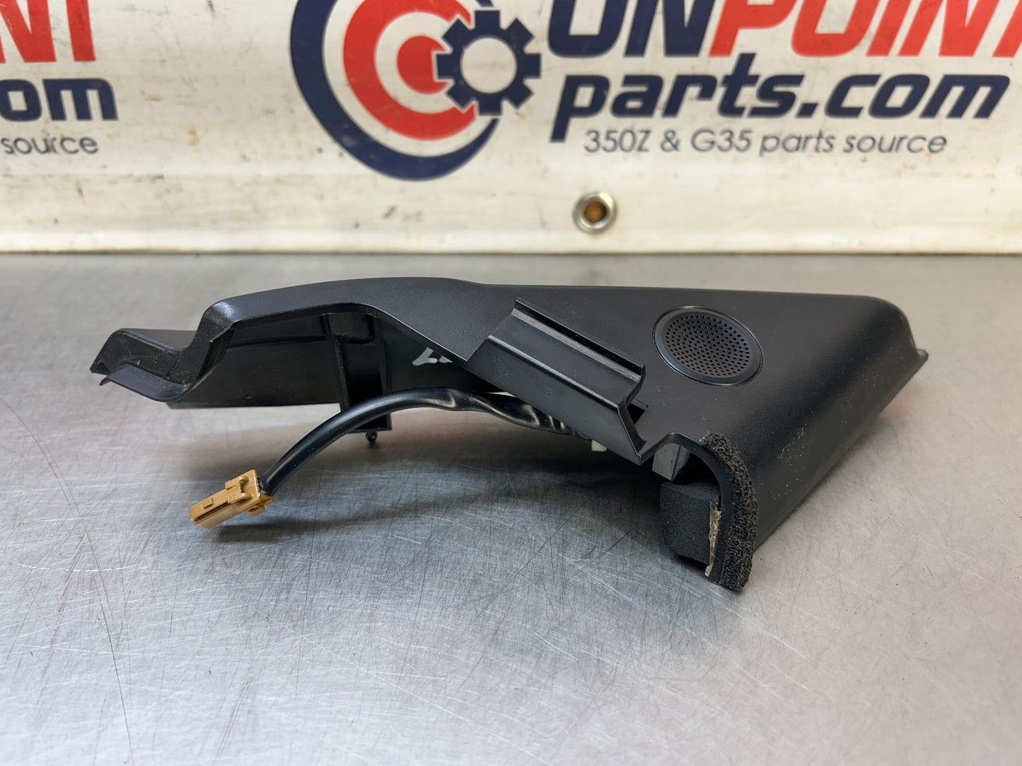 2004 Nissan Z33 350Z Front Passenger Tweeter Speaker Cover Trim Oem 22Bgwfe - On Point Parts Inc