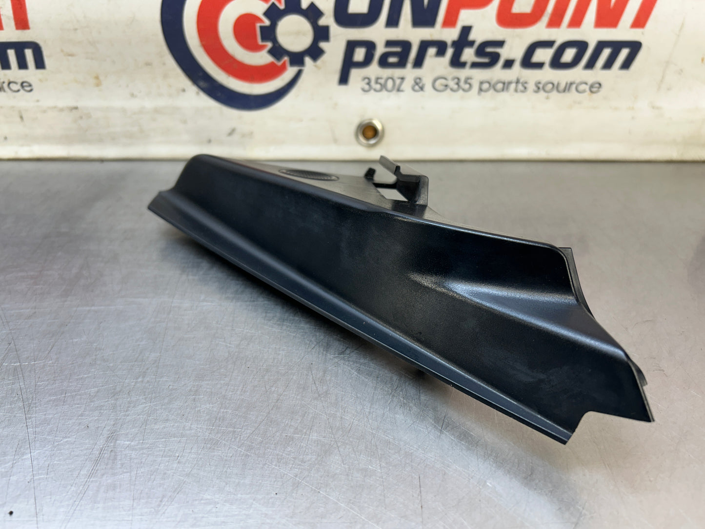 2004 Nissan Z33 350Z Front Passenger Tweeter Speaker Cover Trim Oem 22Bgwfe - On Point Parts Inc