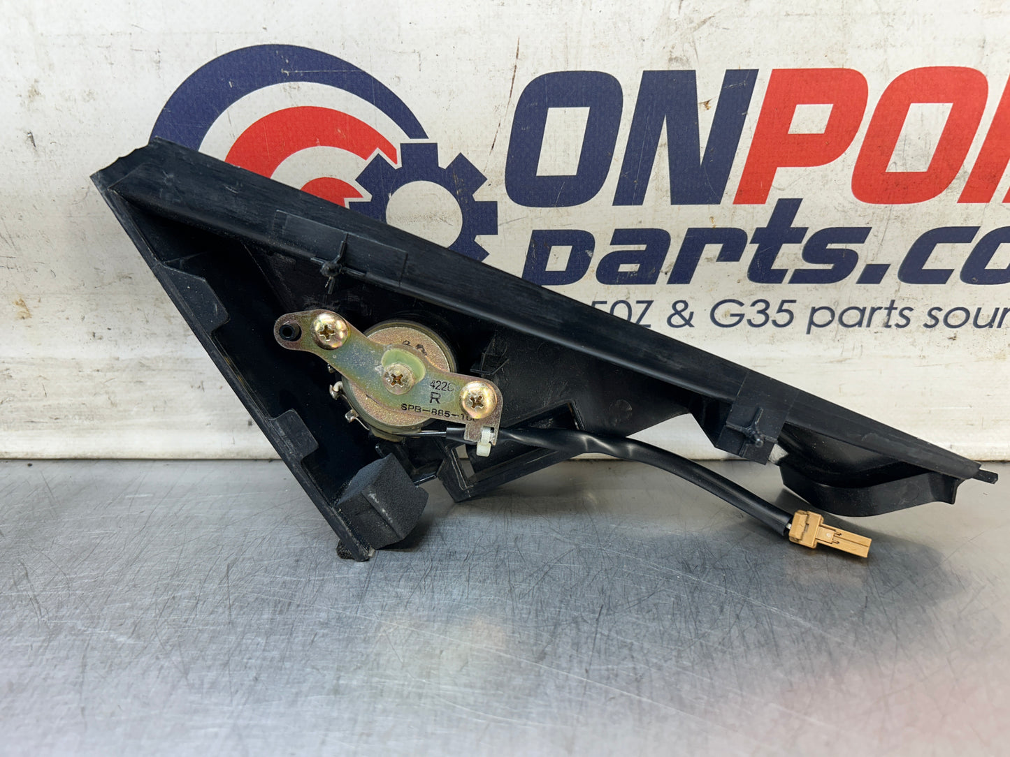 2004 Nissan Z33 350Z Front Passenger Tweeter Speaker Cover Trim Oem 22Bgwfe - On Point Parts Inc