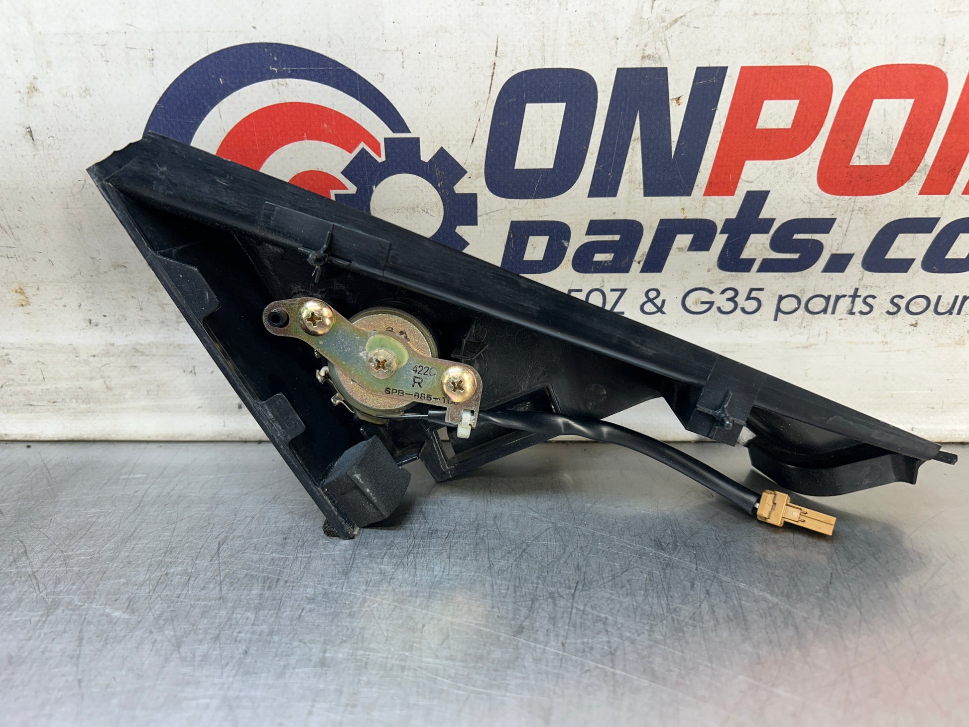 2004 Nissan Z33 350Z Front Passenger Tweeter Speaker Cover Trim Oem 22Bgwfe - On Point Parts Inc