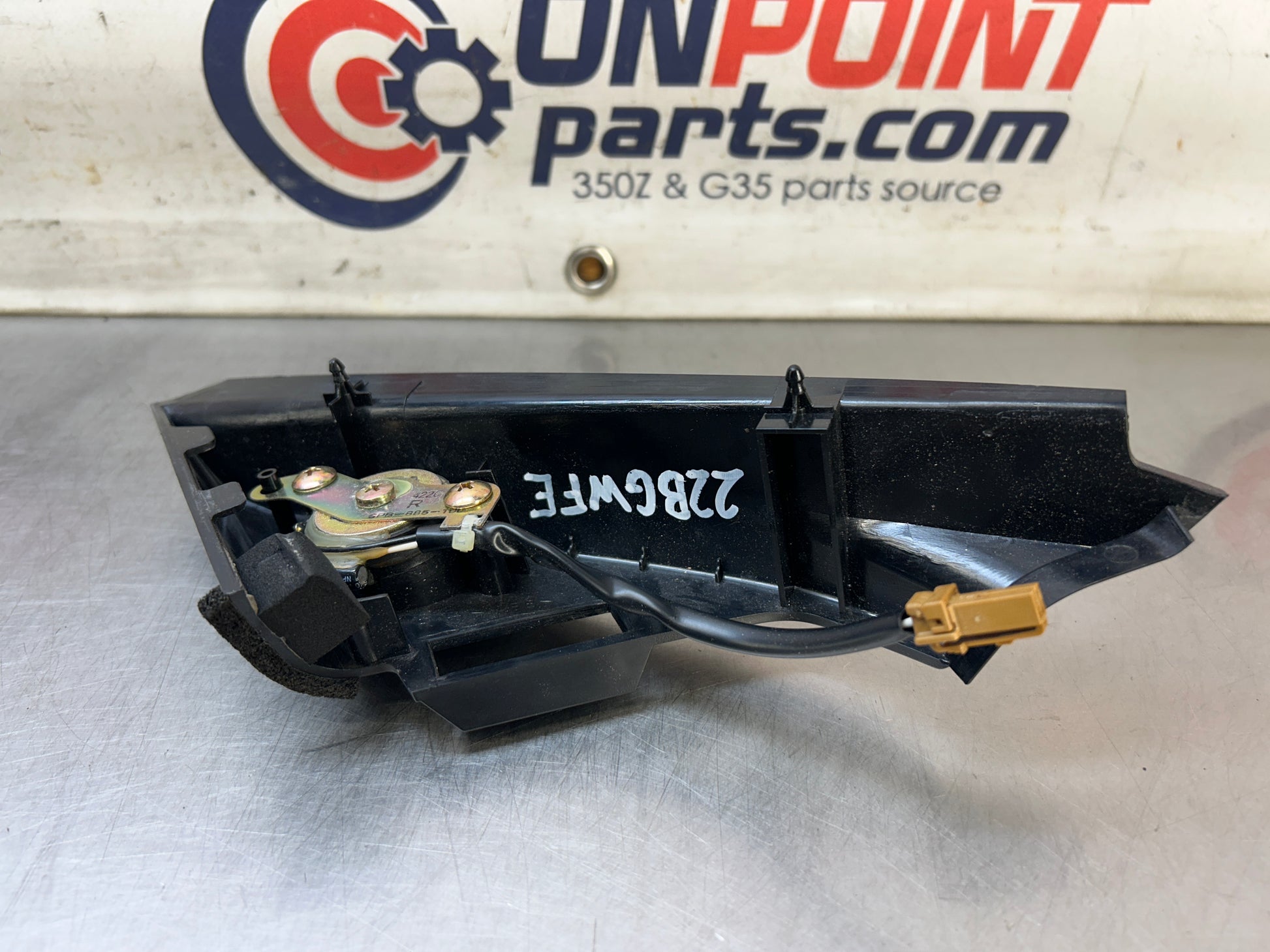 2004 Nissan Z33 350Z Front Passenger Tweeter Speaker Cover Trim Oem 22Bgwfe - On Point Parts Inc