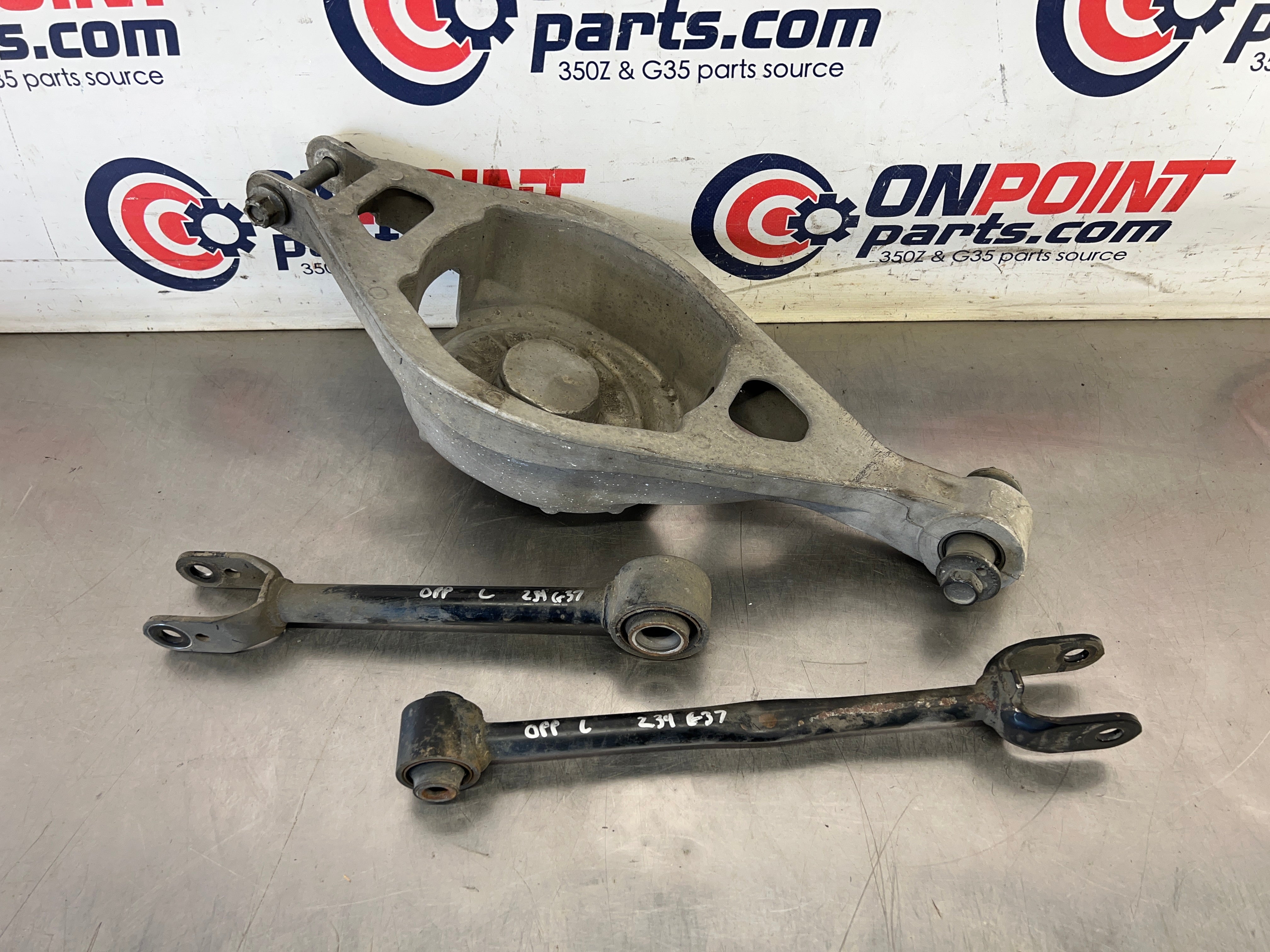 2008 Infiniti G37 Driver Left Rear Lower Control Arms and Spring