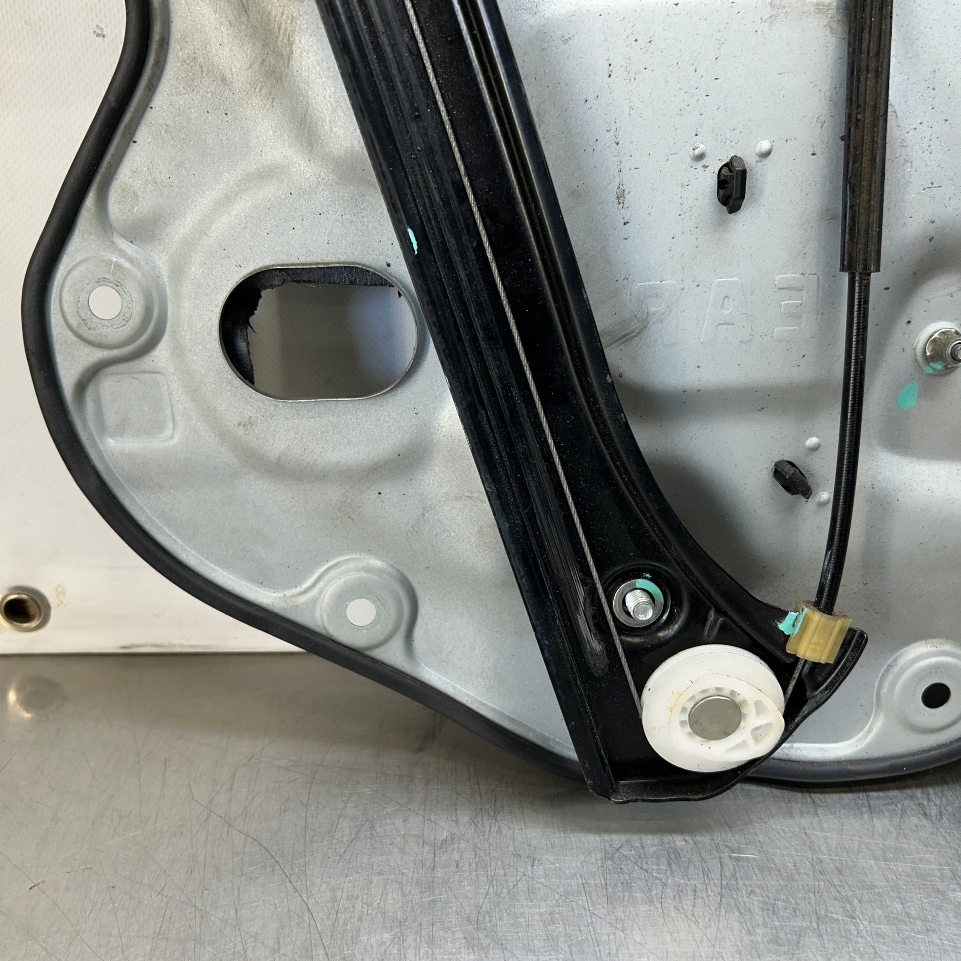 2014 Nissan Z34 370Z Passenger Right Window Regulator Motor Carrier OEM 14BILE3 - On Point Parts Inc