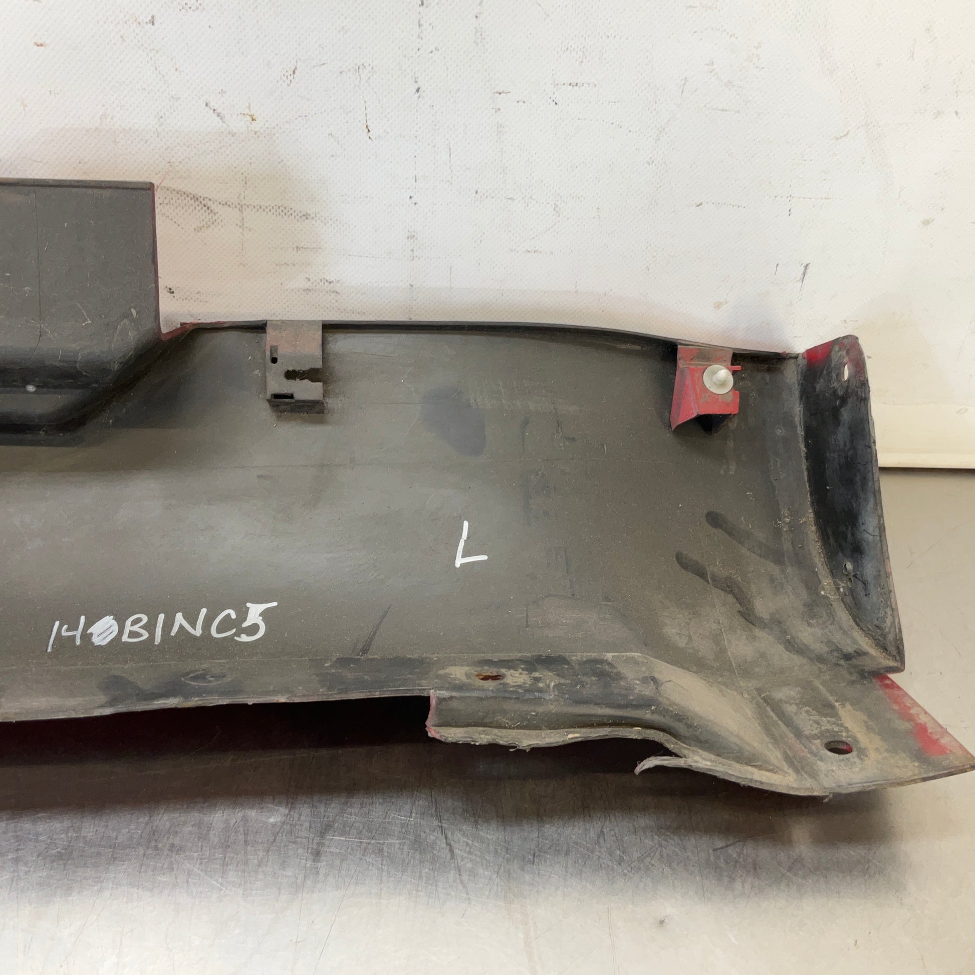 03-08 Nissan 350Z Driver Left Rocker Panel Side Skirt OEM 14BINC5 - On Point Parts Inc