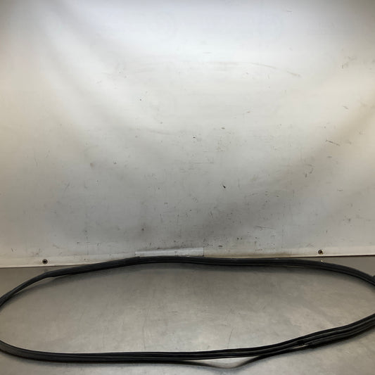 2004 Nissan Z33 350Z Driver Left Door Frame Weatherstrip Seal Oem 25Bdqfa - On Point Parts Inc