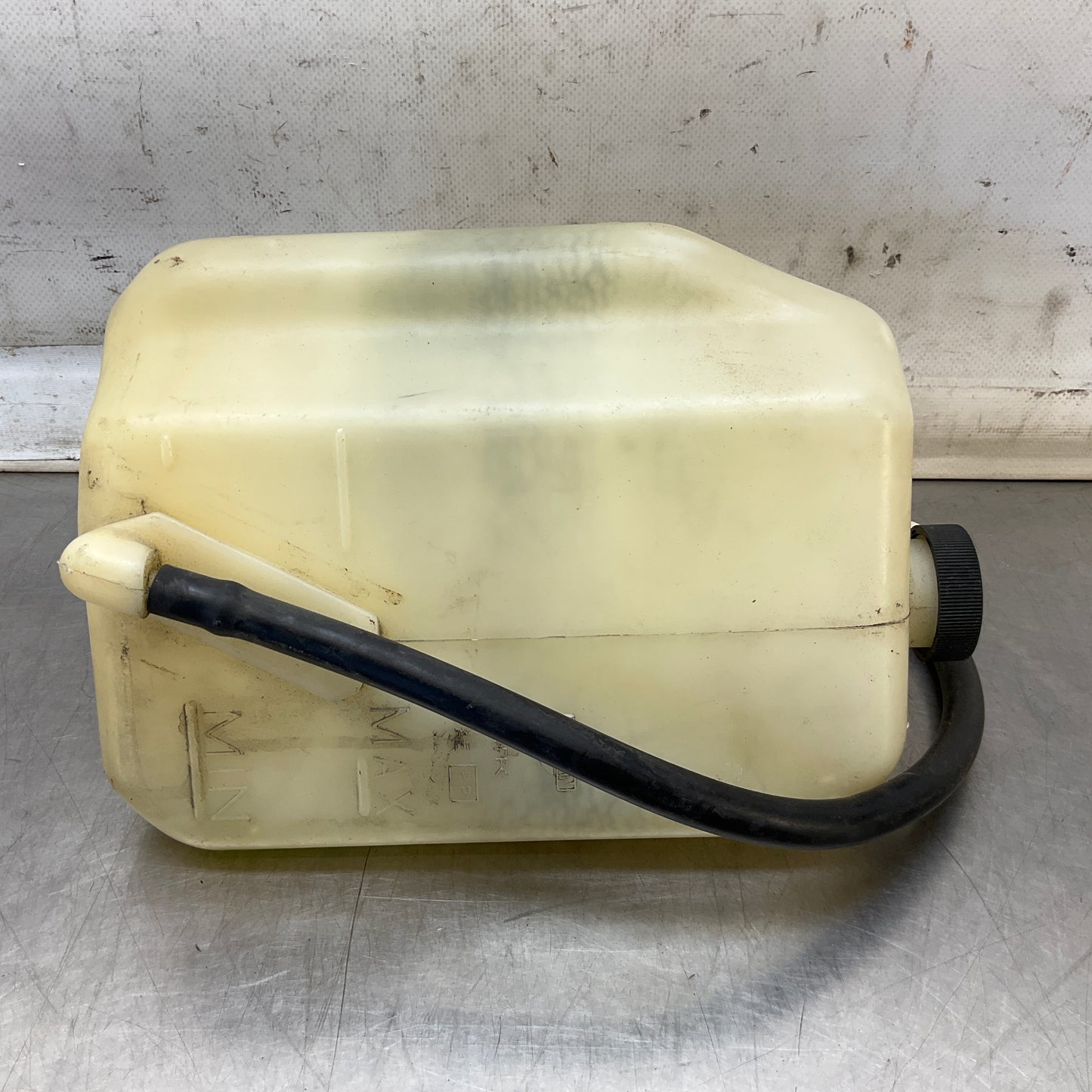 2004 Nissan Z33 350Z Coolant Antifreeze Overflow Reservoir Tank Oem 24Bbqgi - On Point Parts Inc