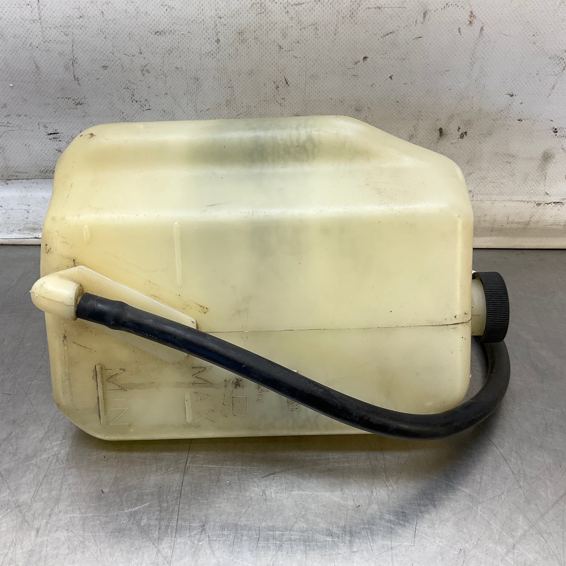 2004 Nissan Z33 350Z Coolant Antifreeze Overflow Reservoir Tank Oem 24Bbqgi - On Point Parts Inc
