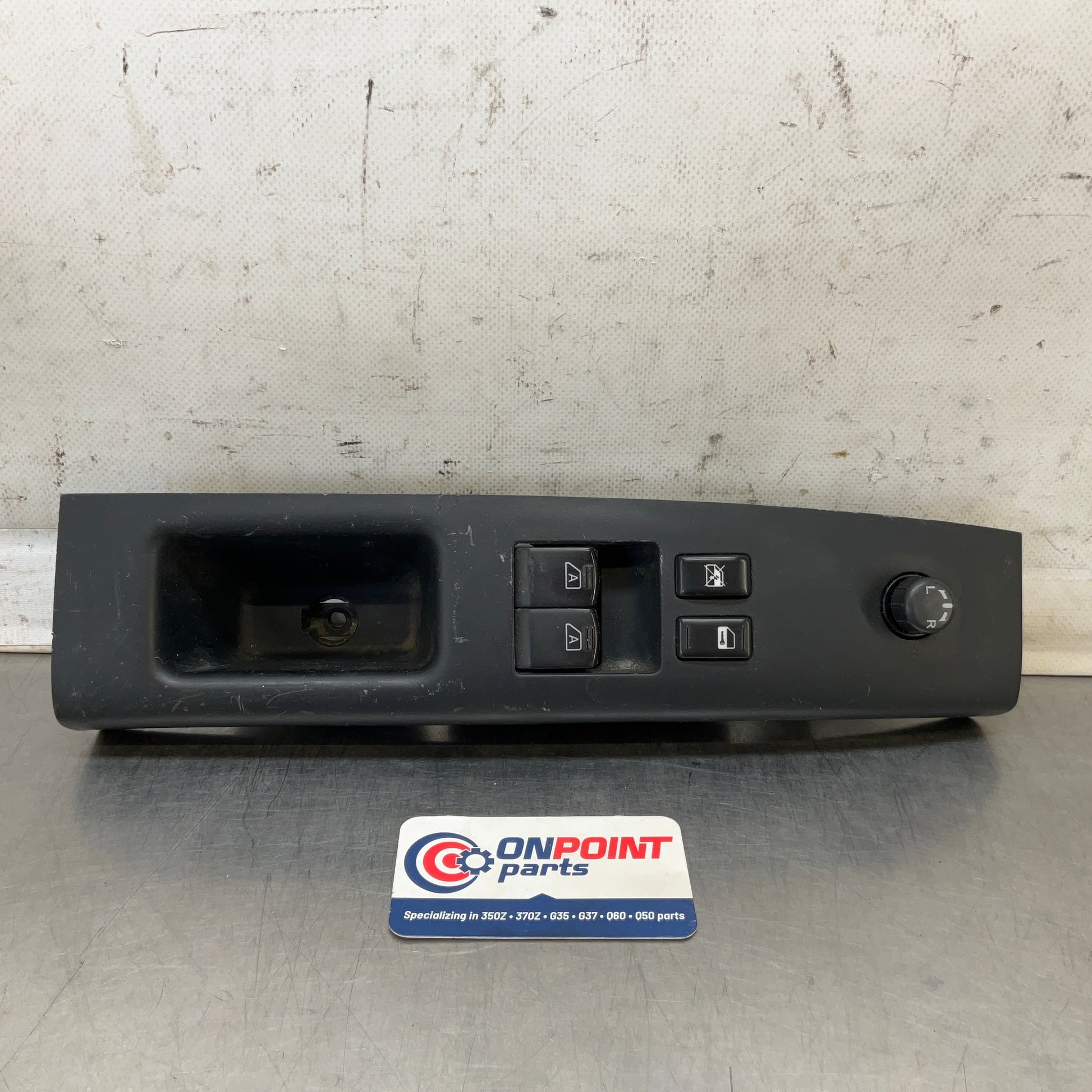 2005 Nissan Z33 350Z Front Driver Master Door Window Lock Switch Oem 15Bijfa - On Point Parts Inc