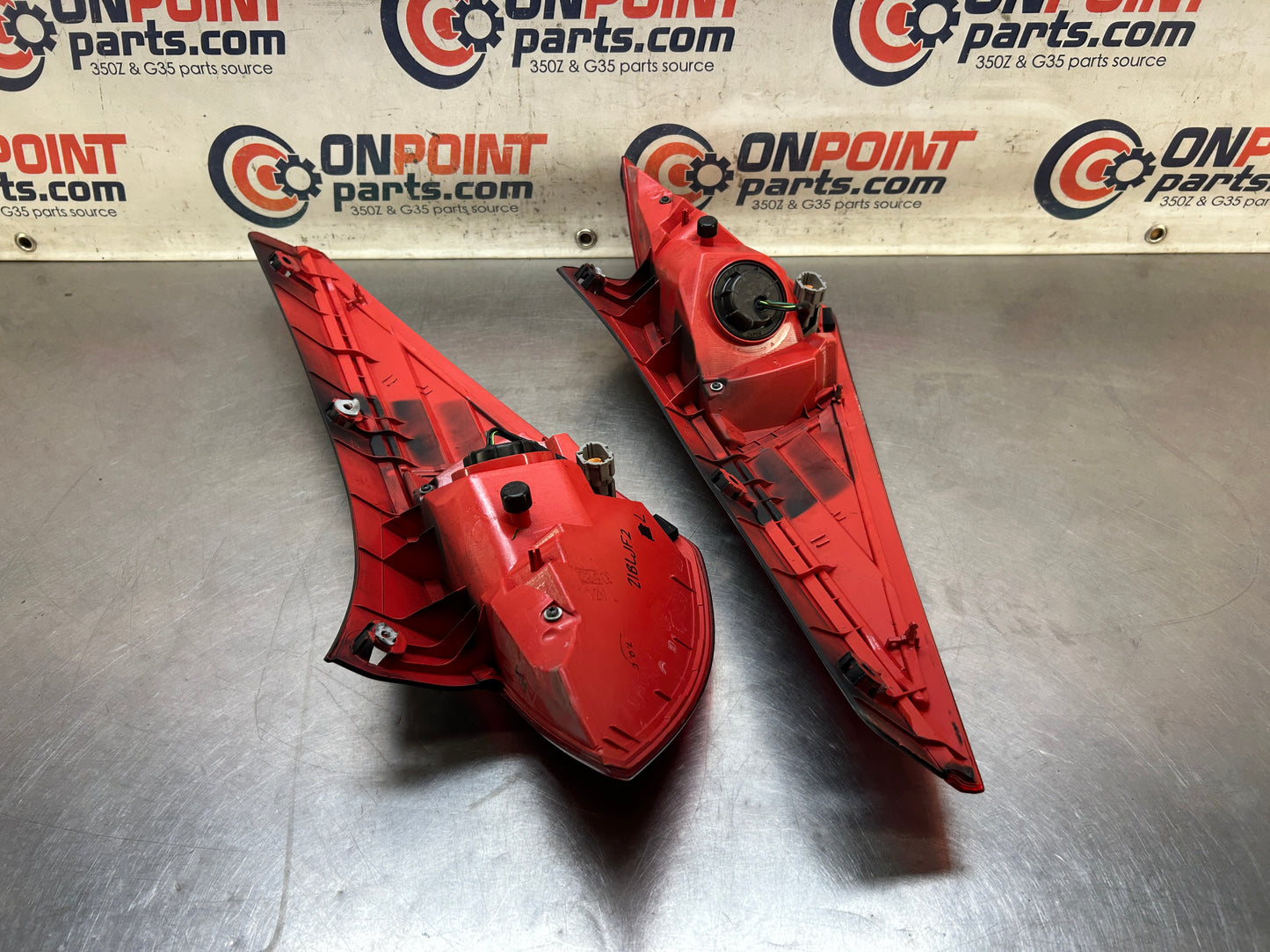 2008 Nissan 350Z Tail Lights OEM 21BLJF2 - On Point Parts Inc