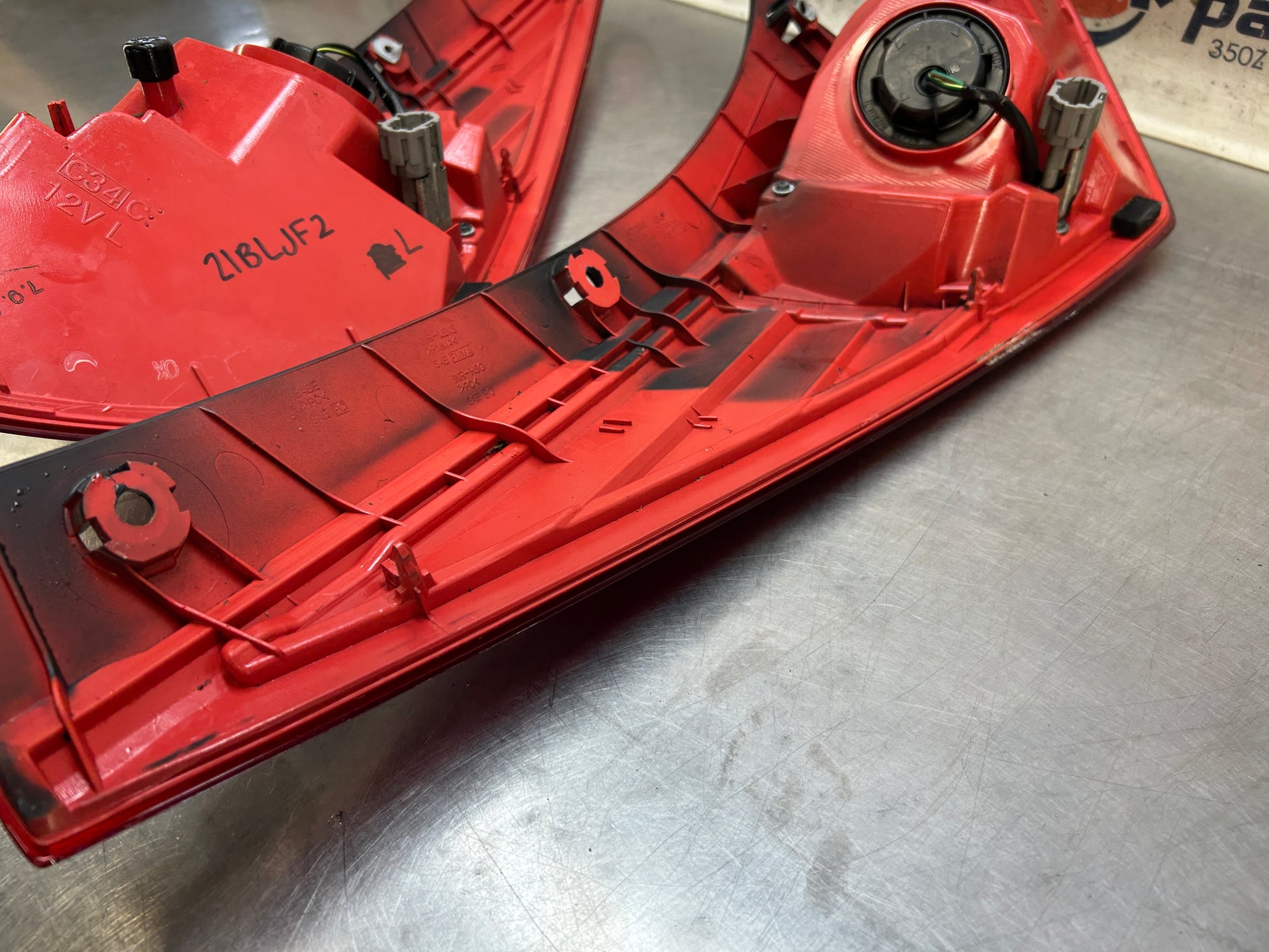 2008 Nissan 350Z Tail Lights OEM 21BLJF2 - On Point Parts Inc