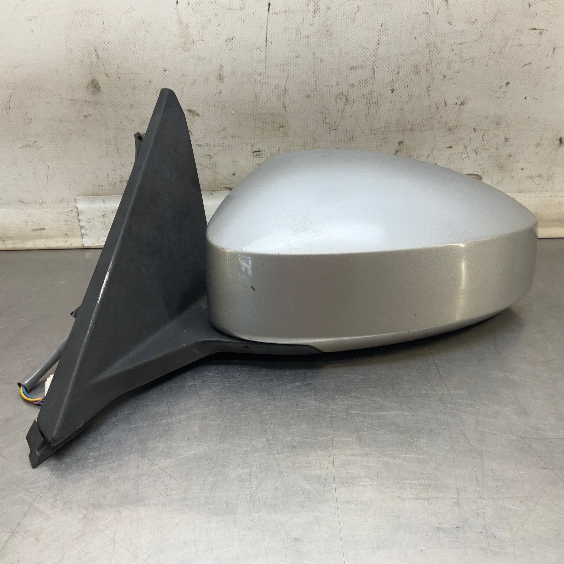 2005 Nissan Z33 350Z Front Driver Power Side View Mirror Oem 14Bcrga - On Point Parts Inc
