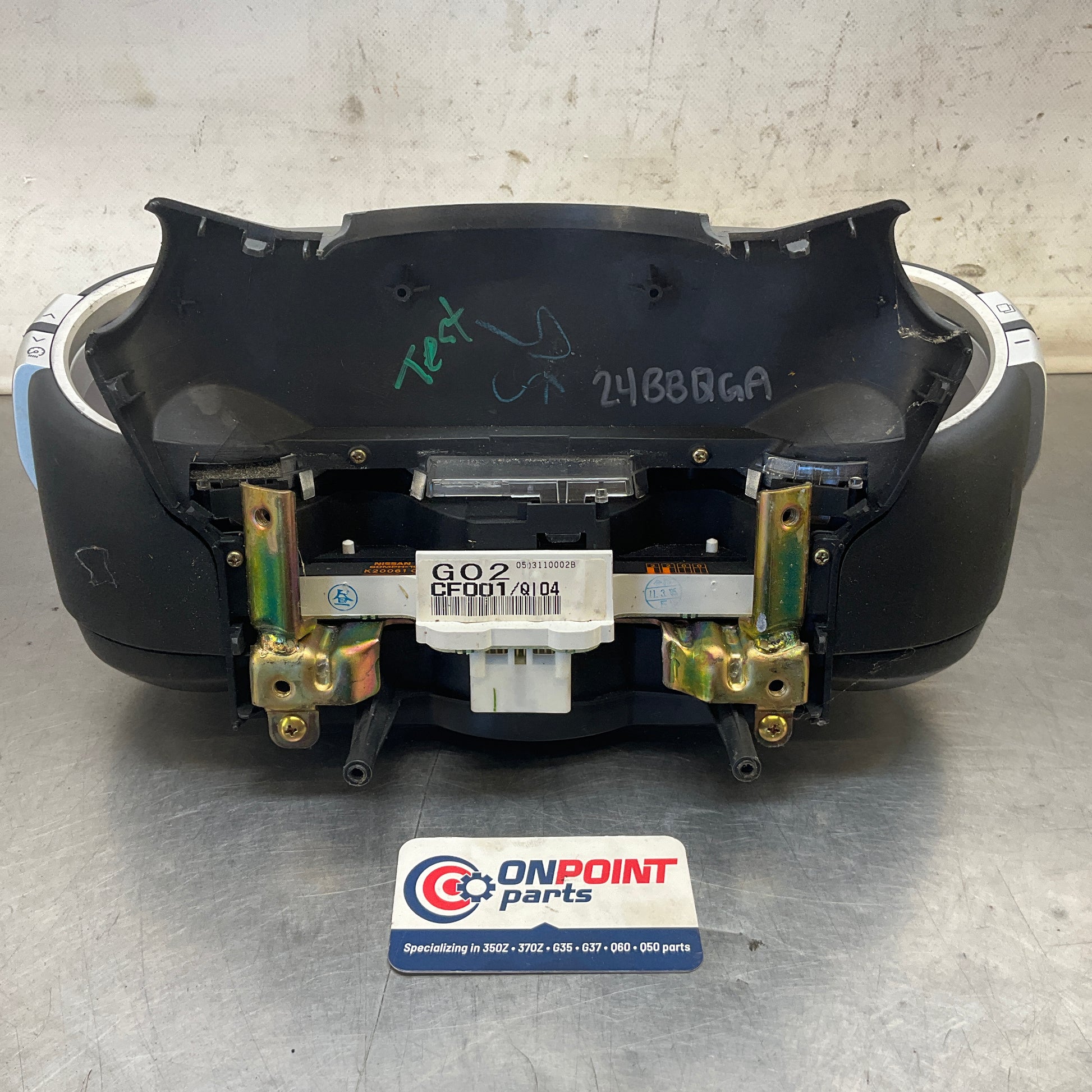 2004 Nissan Z33 350Z Speedometer Instrument Gauge Cluster Manual 69k Oem 24Bbqga - On Point Parts Inc
