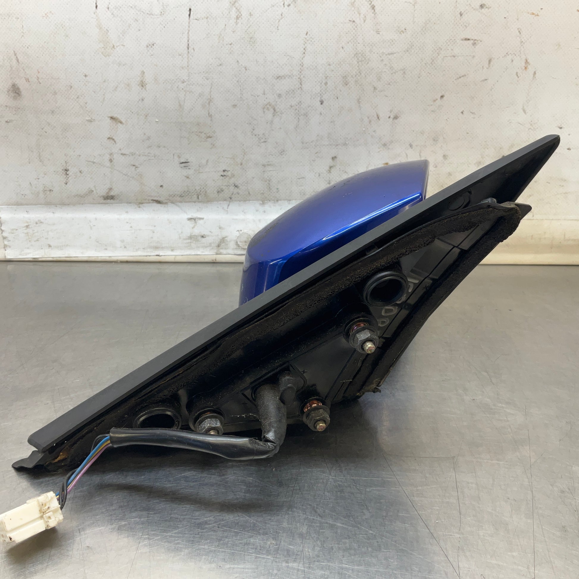 2005 Nissan Z33 350Z Passenger Right Power Side View Mirror OEM 15BDBFE - On Point Parts Inc