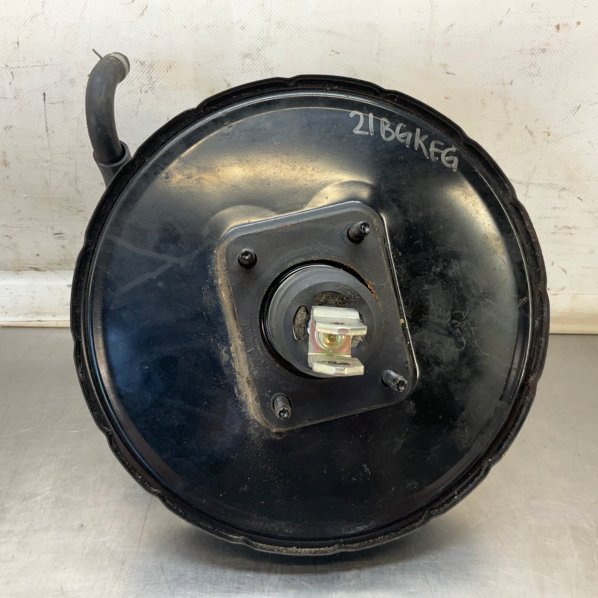 2007 Nissan Z33 350Z Brake Booster Master Cylinder Assembly OEM 21BGKEG - On Point Parts Inc