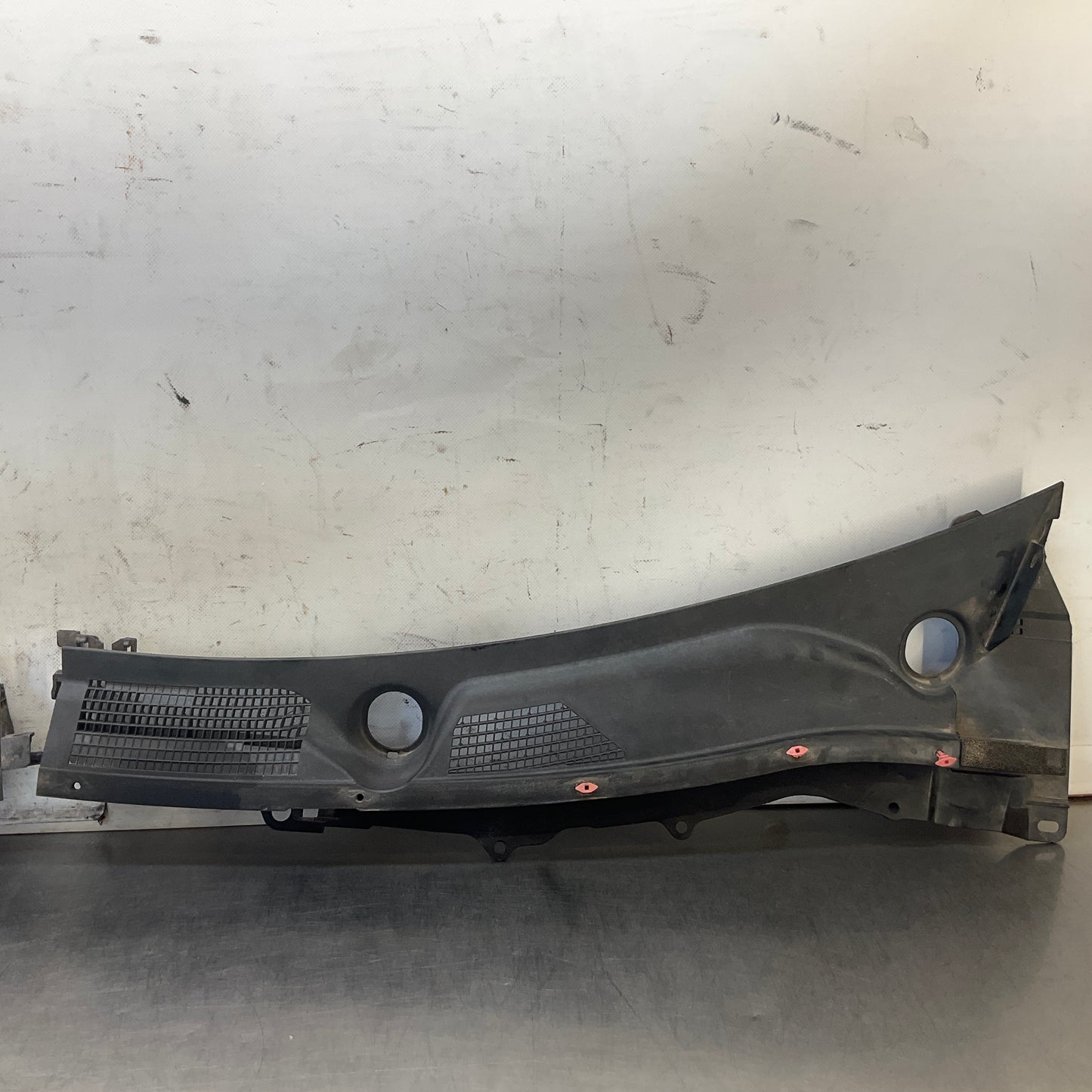 2011 Infiniti V36 G37 Front Windshield Cowl Wiper Cover Panel Oem 24Bklf3 - On Point Parts Inc