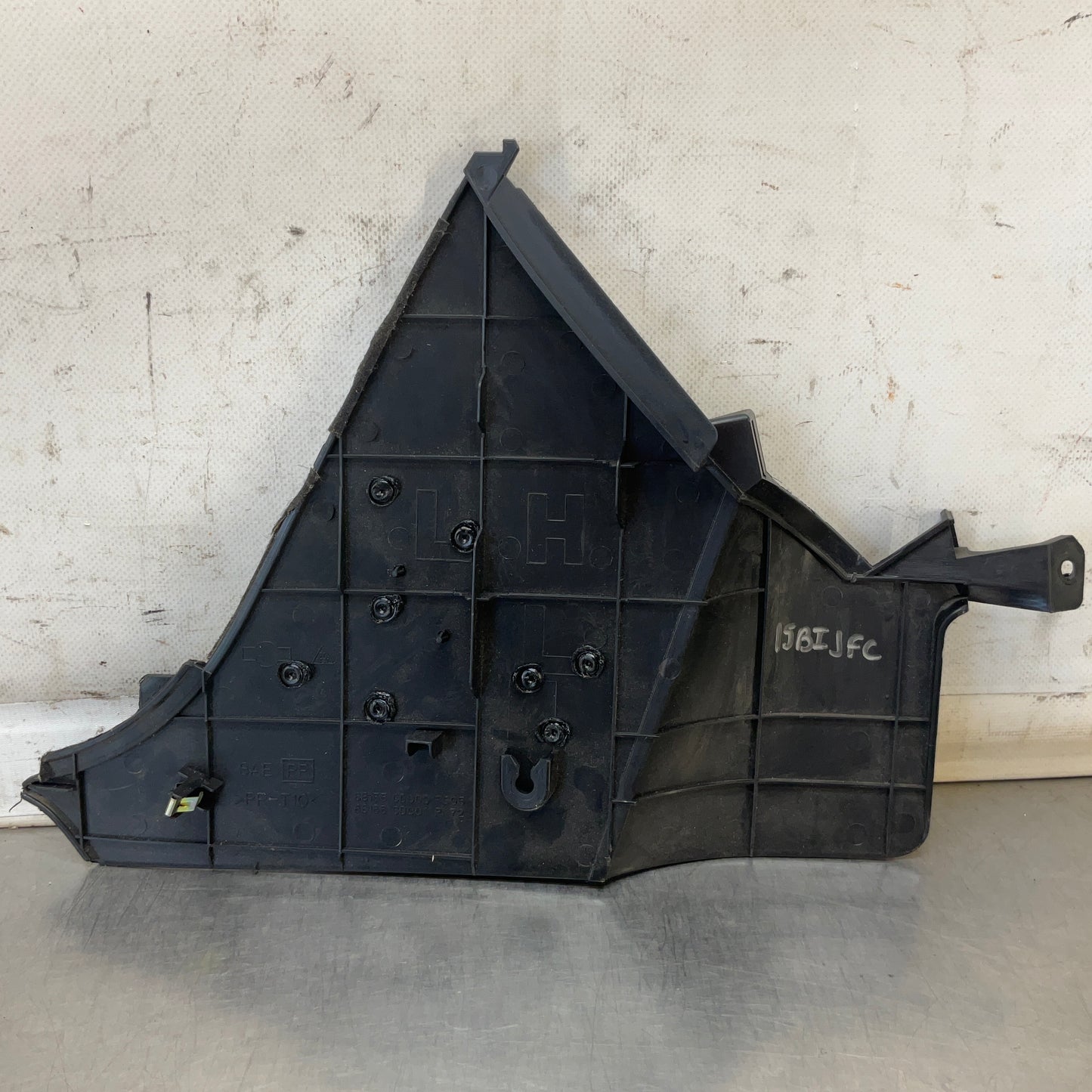 2005 Nissan Z33 350Z Front Driver Center Console Padded Panel Trim Oem 15Bijfc - On Point Parts Inc