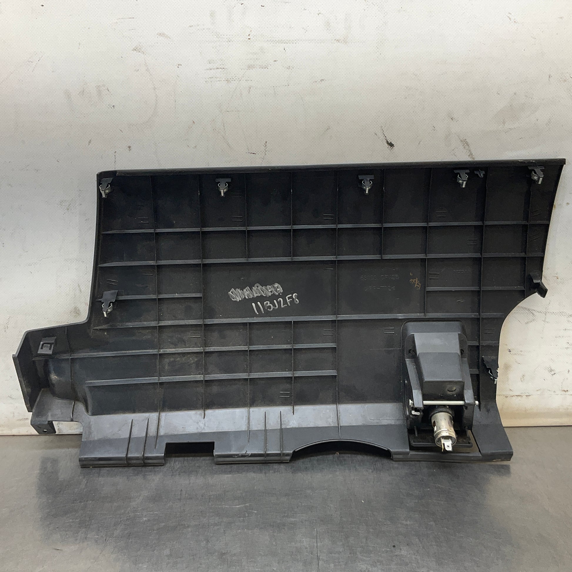 2008 Nissan Z33 350Z Passenger Lower Dash Panel Oem 11Bj2F8 - On Point Parts Inc