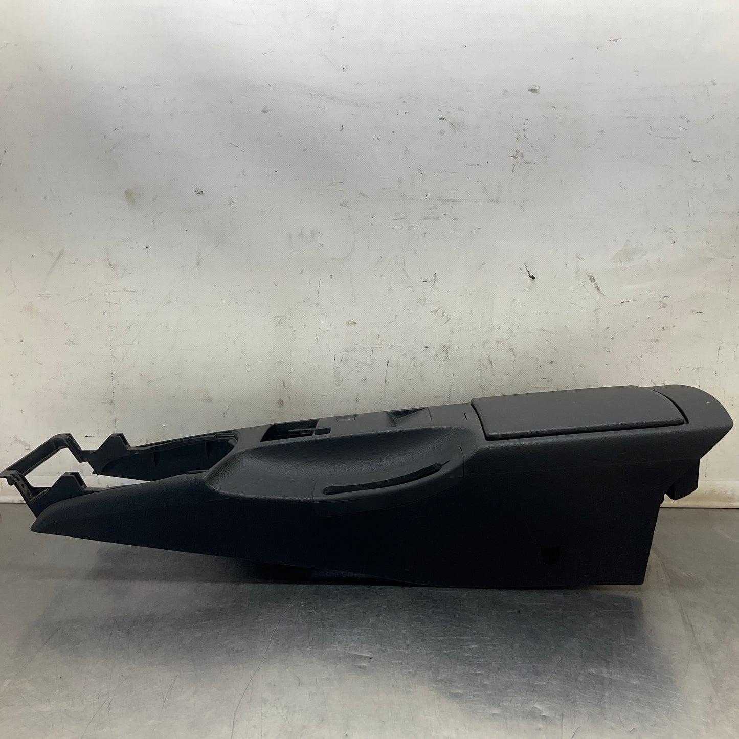 2004 Nissan Z33 350Z Center Console Storage Cubby AT Oem 25Bdqf7 - On Point Parts Inc