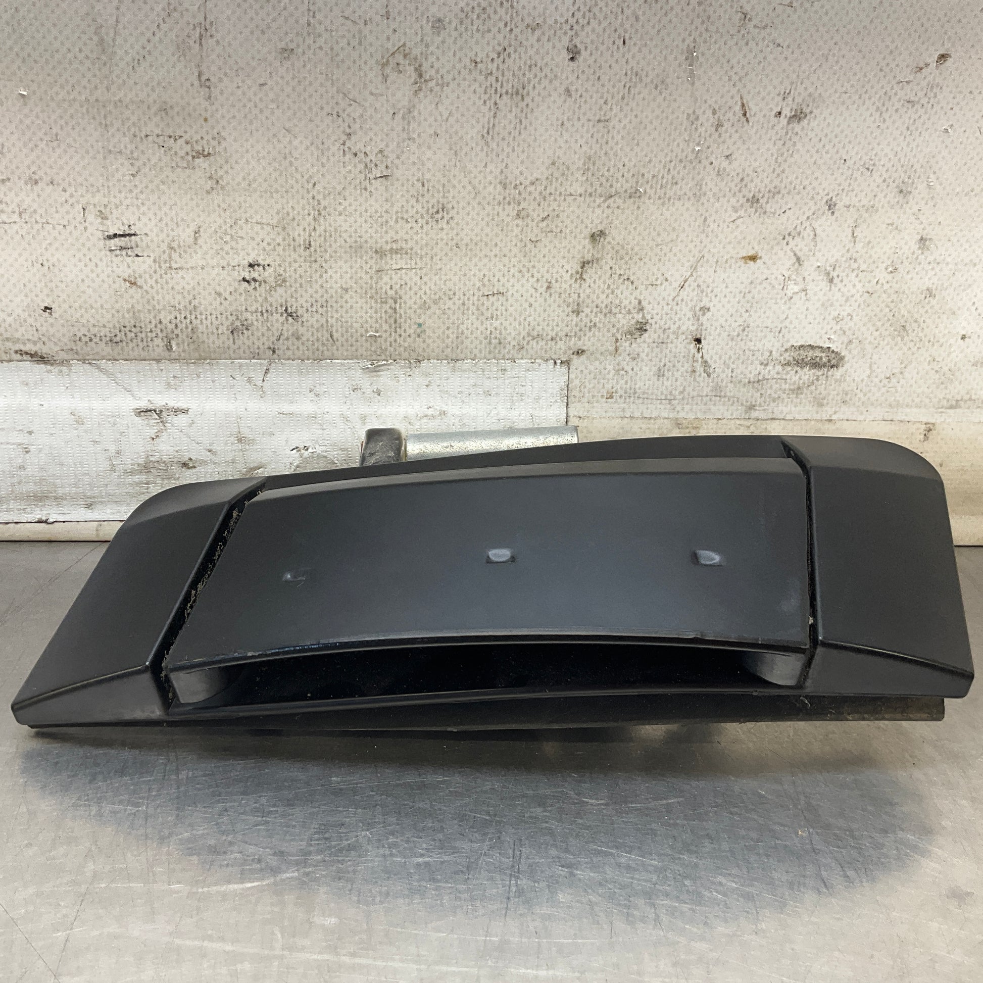 2004 Nissan Z33 350Z Passenger Exterior Door Handle  24Bbqge - On Point Parts Inc