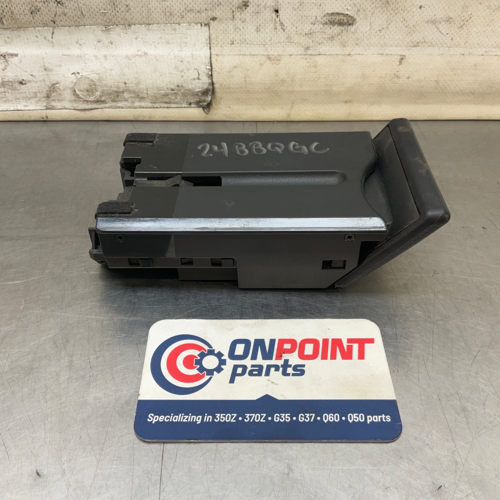 2004 Nissan Z33 350Z Front Passenger Dash Pop Out Cup Holder Oem 24Bbqgc - On Point Parts Inc