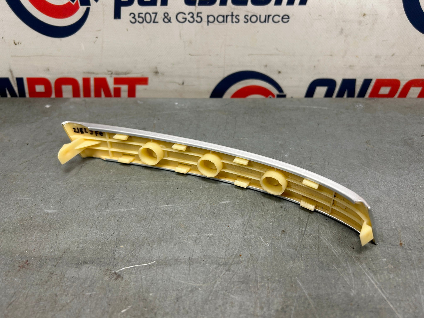 2008 Nissan Z33 350Z Passenger Door Panel Grab Handle Finisher Trim Oem 21Bljfe - On Point Parts Inc