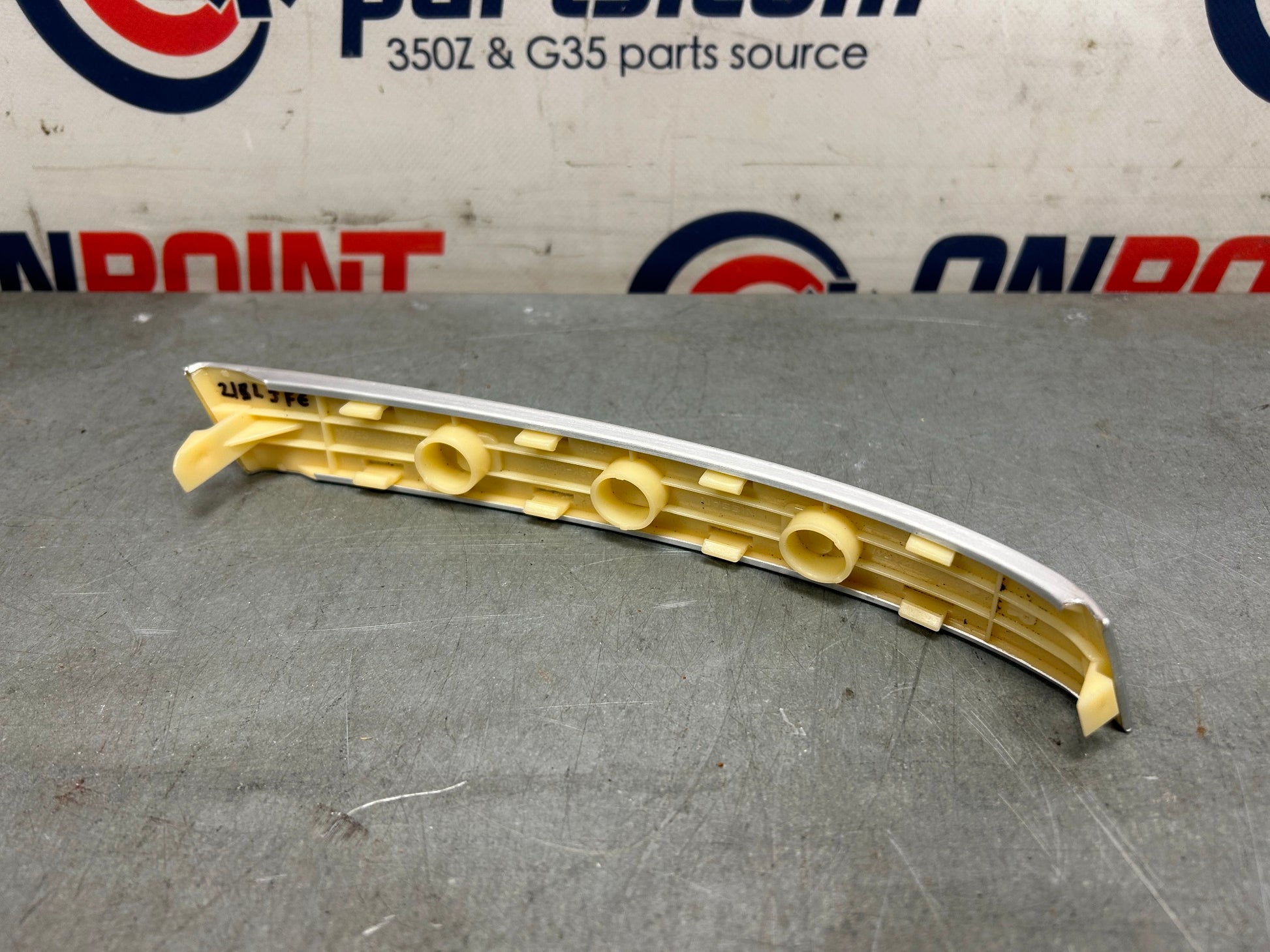 2008 Nissan Z33 350Z Passenger Door Panel Grab Handle Finisher Trim Oem 21Bljfe - On Point Parts Inc