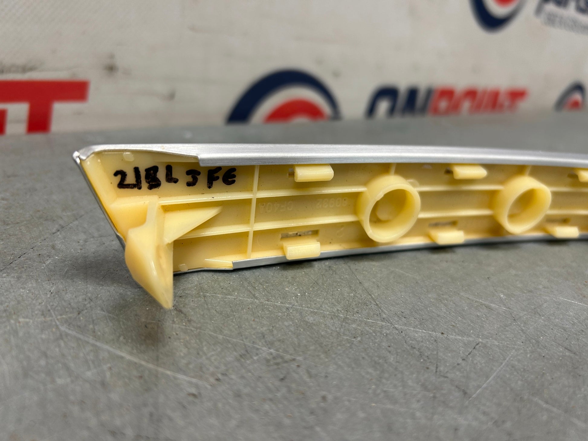 2008 Nissan Z33 350Z Passenger Door Panel Grab Handle Finisher Trim Oem 21Bljfe - On Point Parts Inc