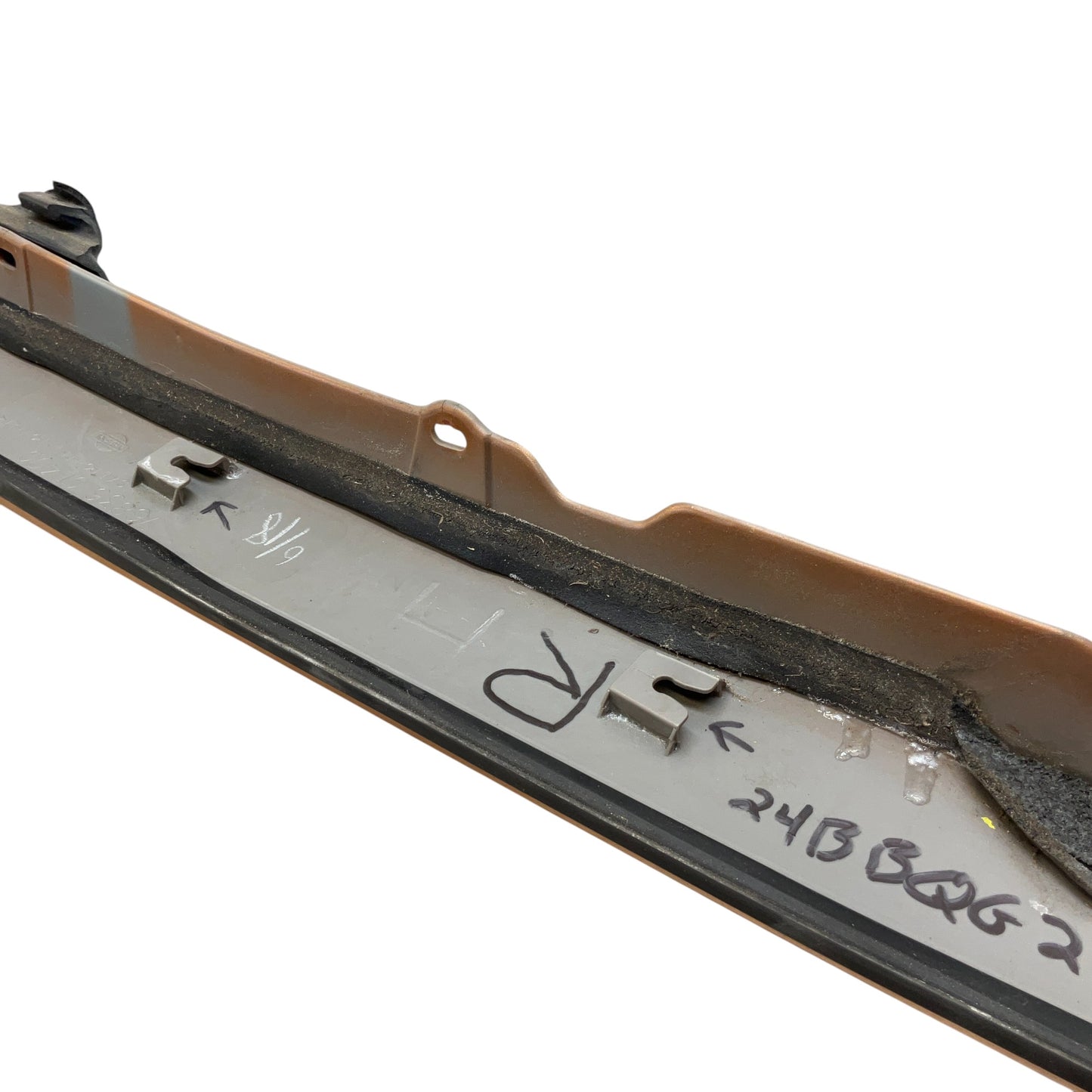 2004 Nissan Z33 350Z Passenger Convertible Exterior A Pillar Trim Oem 24Bbqg2 - On Point Parts Inc